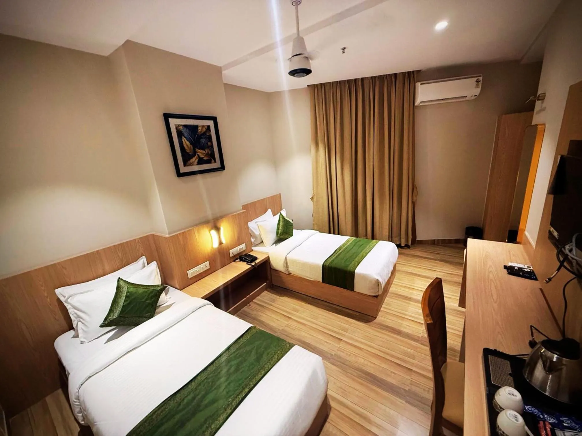 Bed in Hotel Alfa Suites