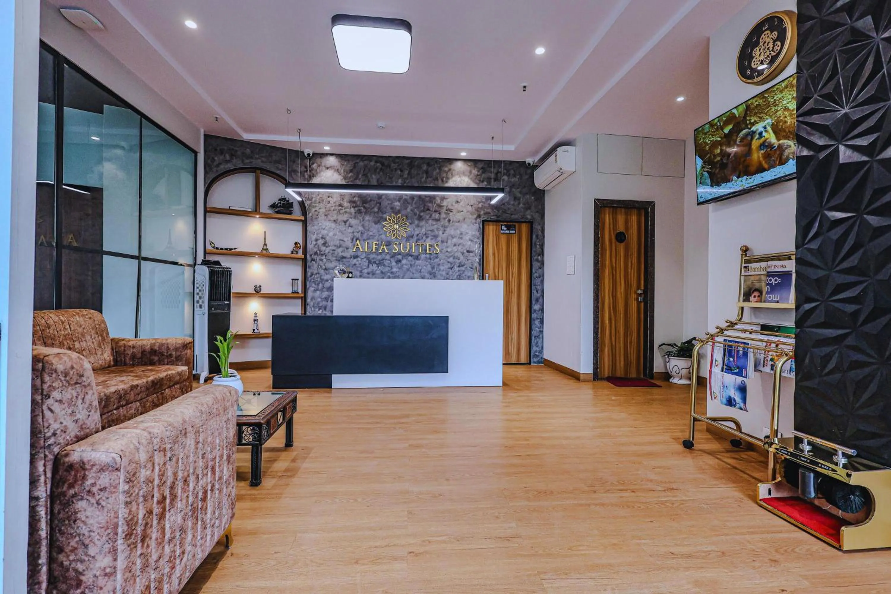 Lobby or reception in Hotel Alfa Suites
