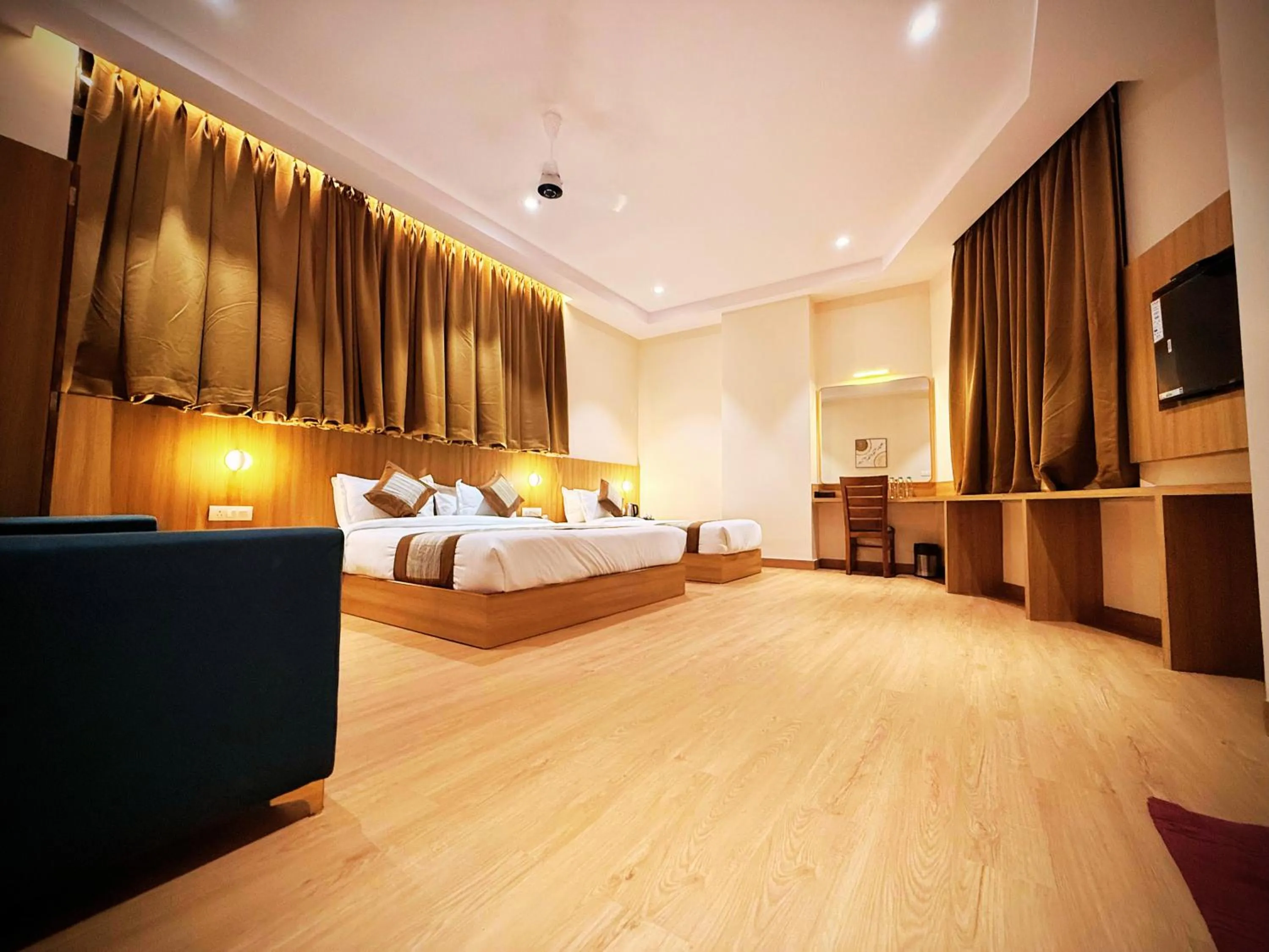 Bedroom, Bed in Hotel Alfa Suites