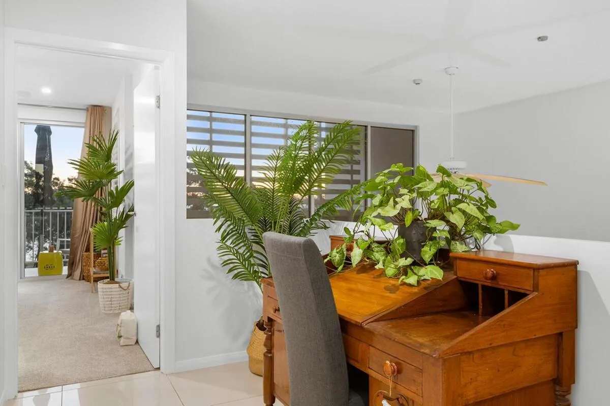3 Bedroom Penthouse-Short Walk to Sandstone Point