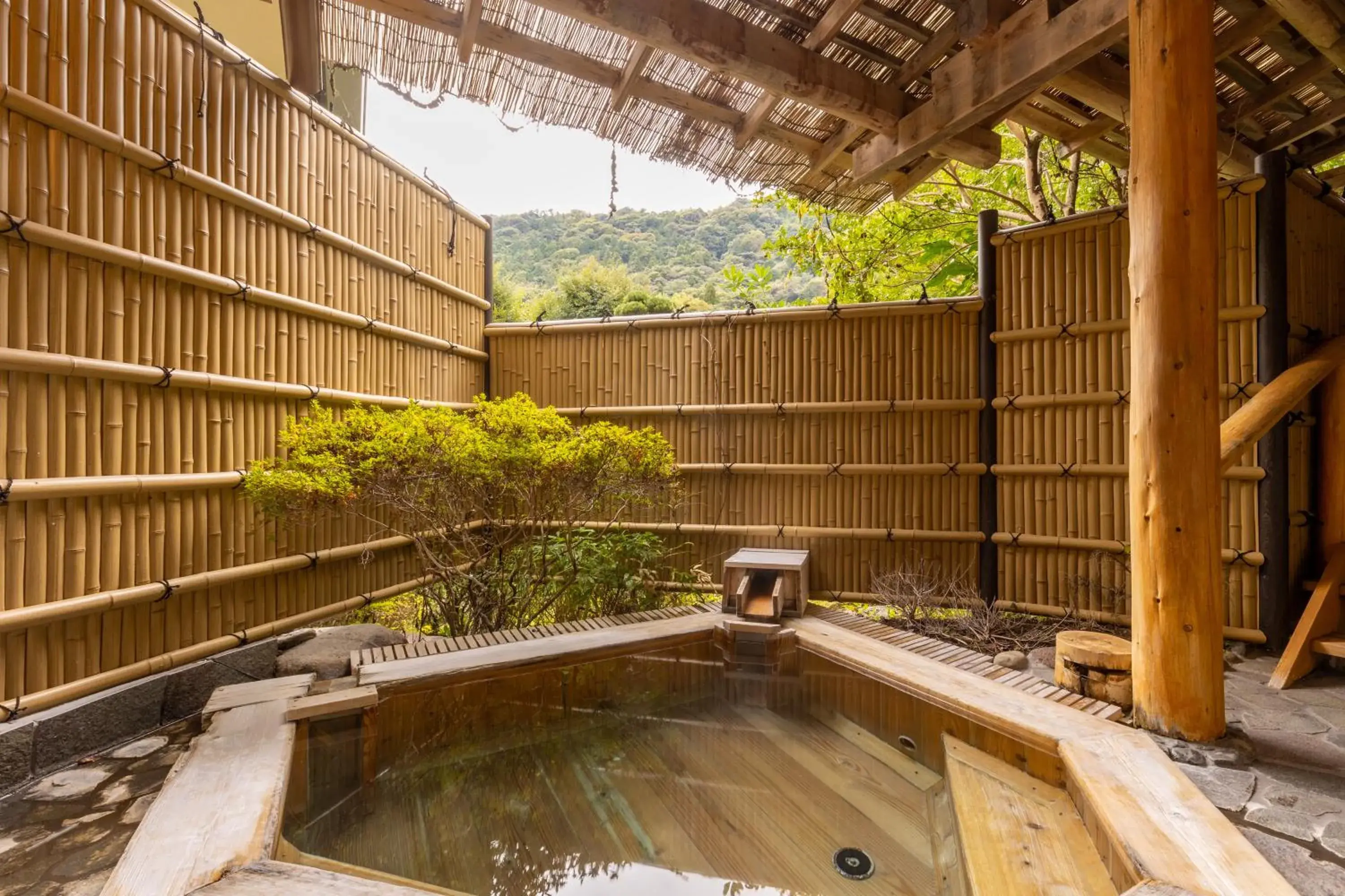 【山荘】Private open-Air Bath Room【合歓】 in Yoshiike Ryokan 【山荘】Private open-Air Bath Room【合歓】 in Yoshiike Ryokan
