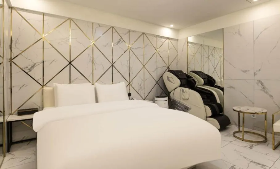 Bed in Hotel 99 Prestige