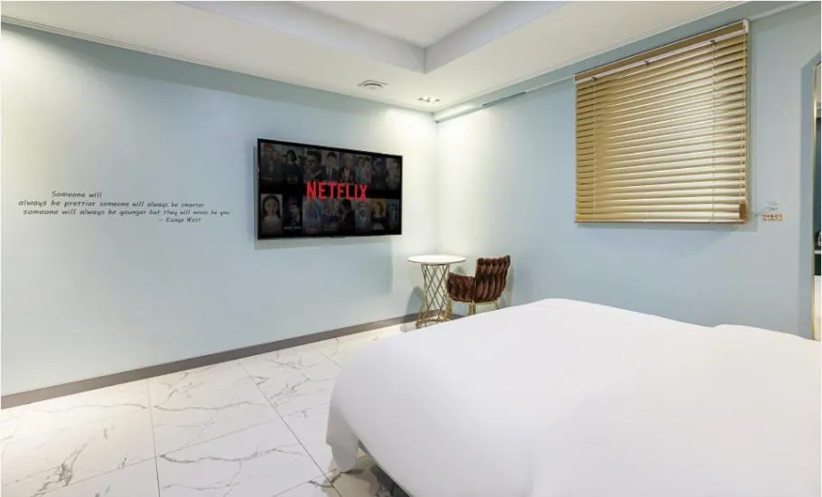 Bed in Hotel 99 Prestige