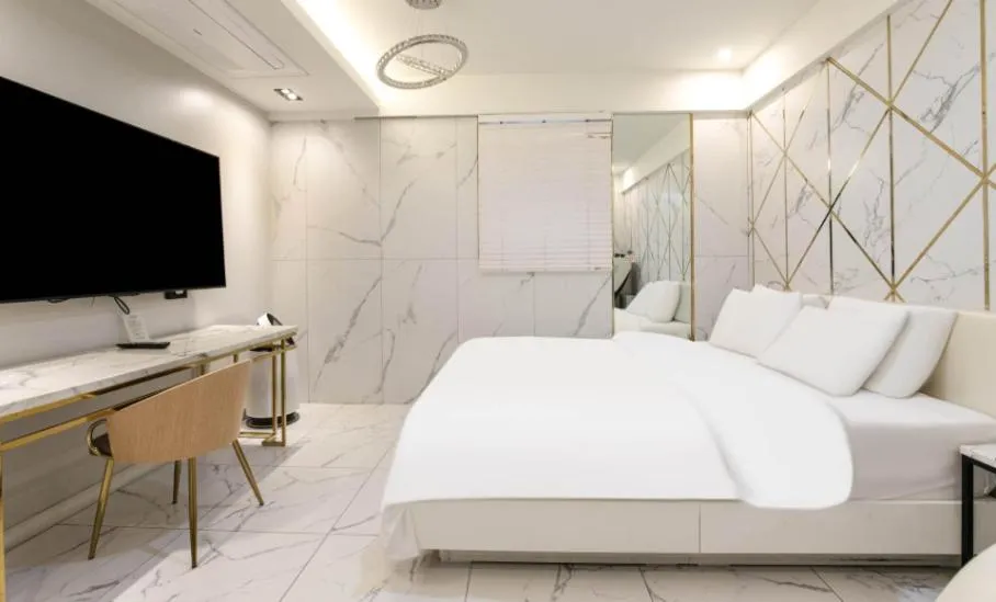 Bed in Hotel 99 Prestige