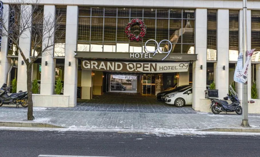 Hotel 99 Prestige