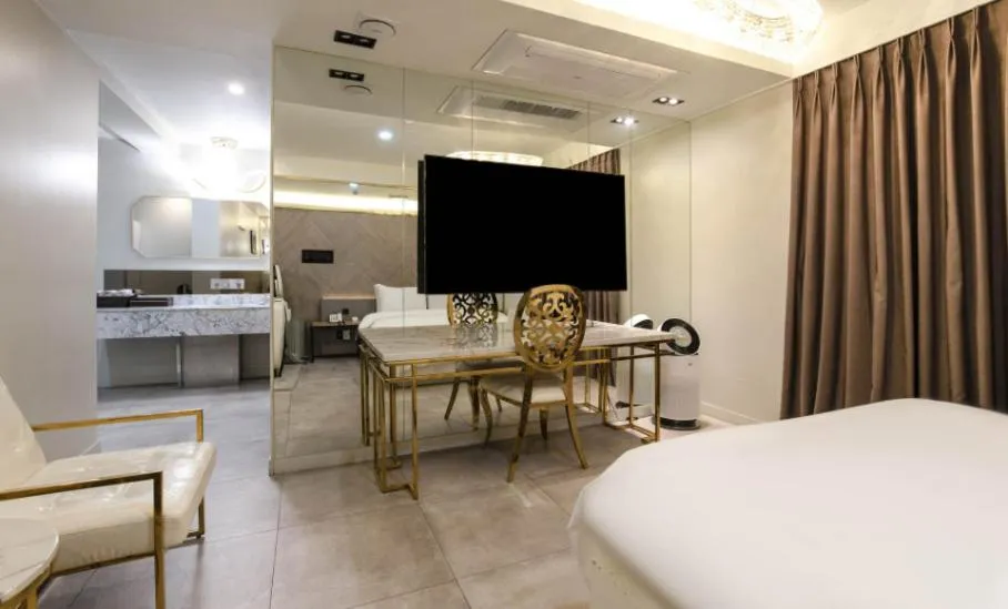 Bed in Hotel 99 Prestige