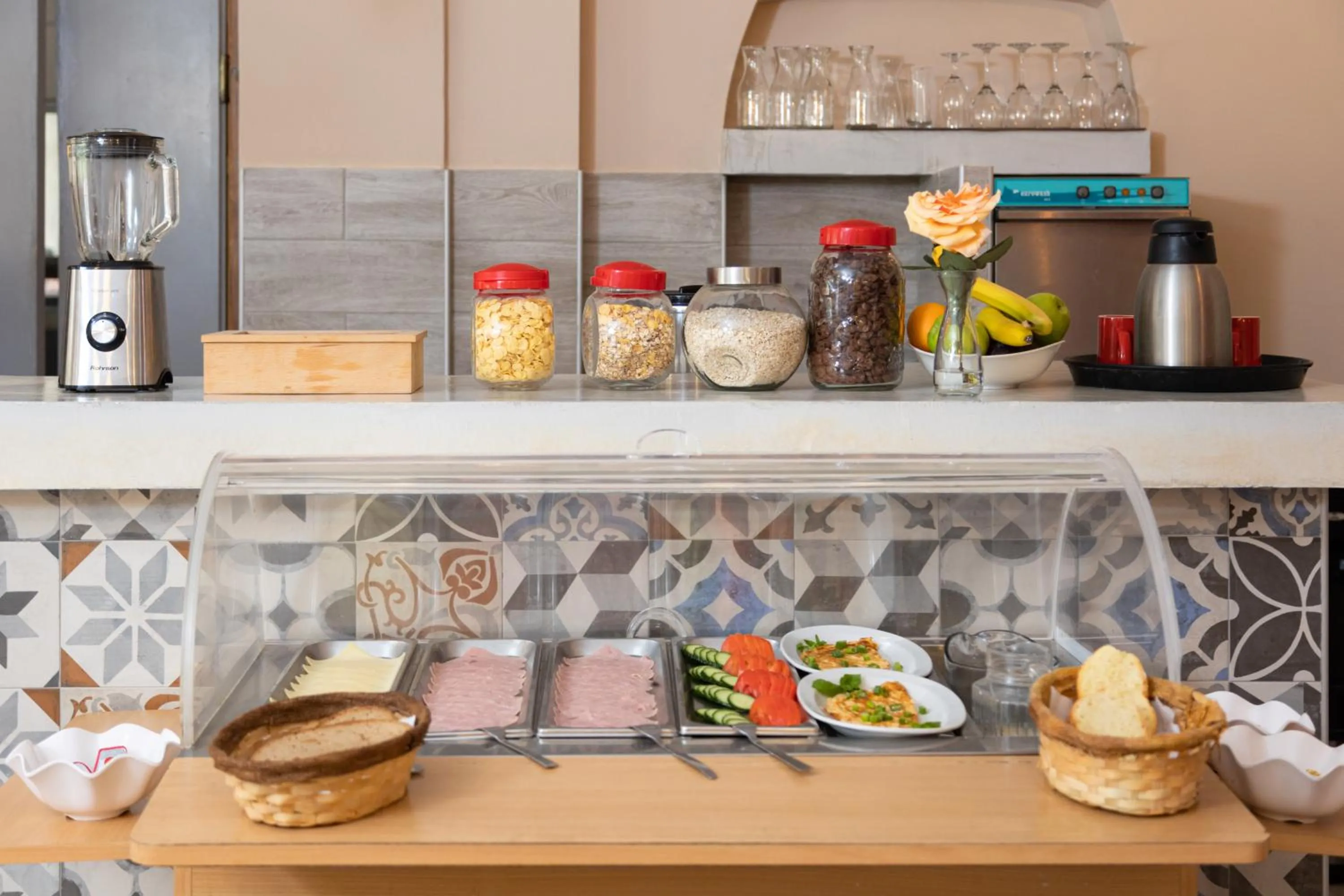 Breakfast in Wilde Rose Hotel