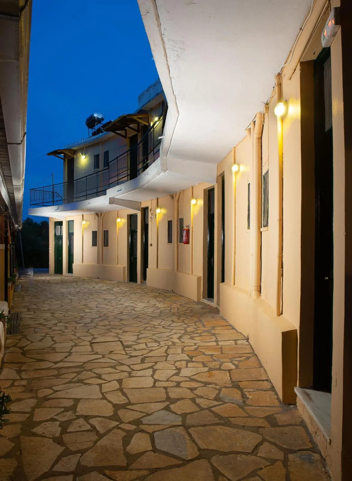 Patio in Wilde Rose Hotel