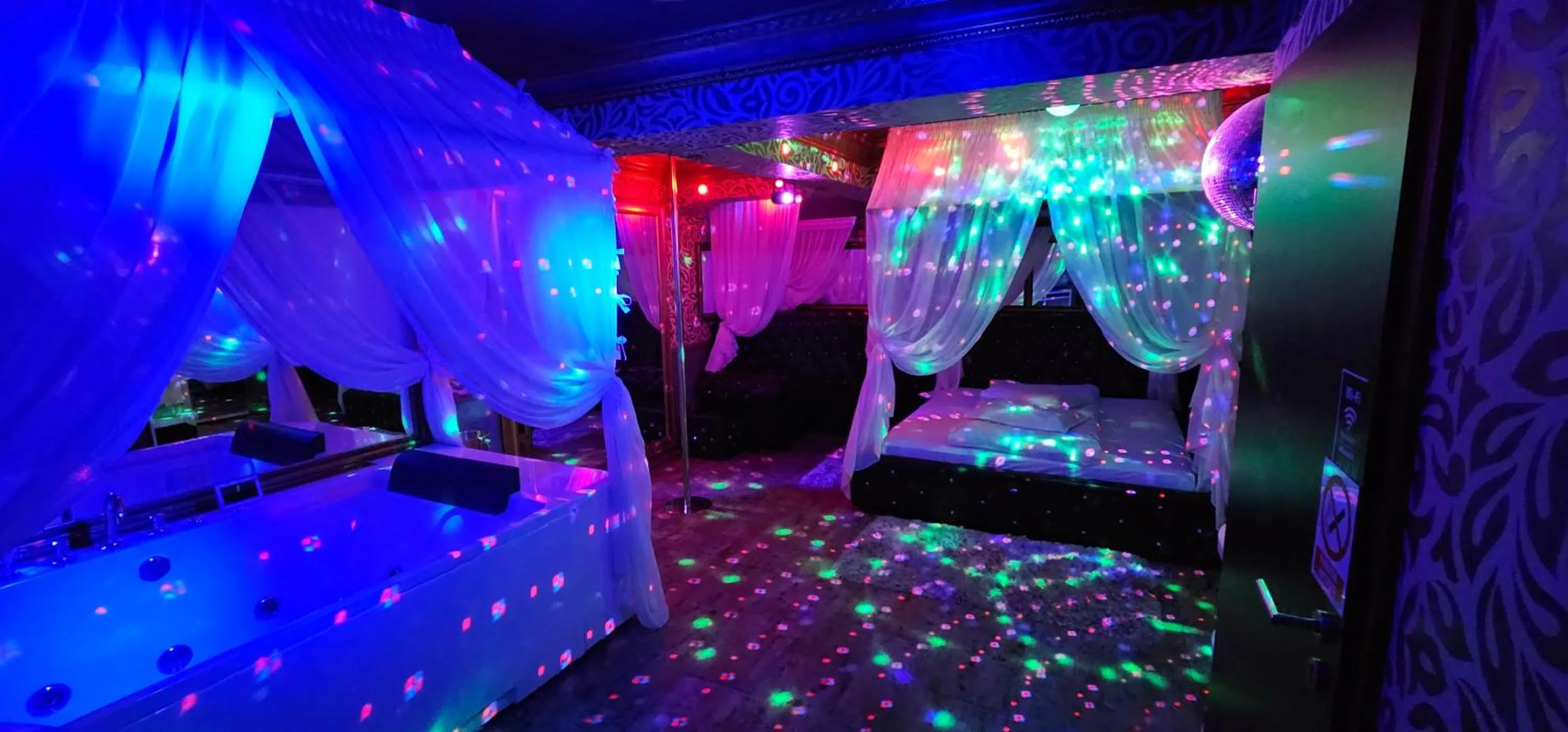 Bed in Hotel Boutique Mikaela (Adult Only)