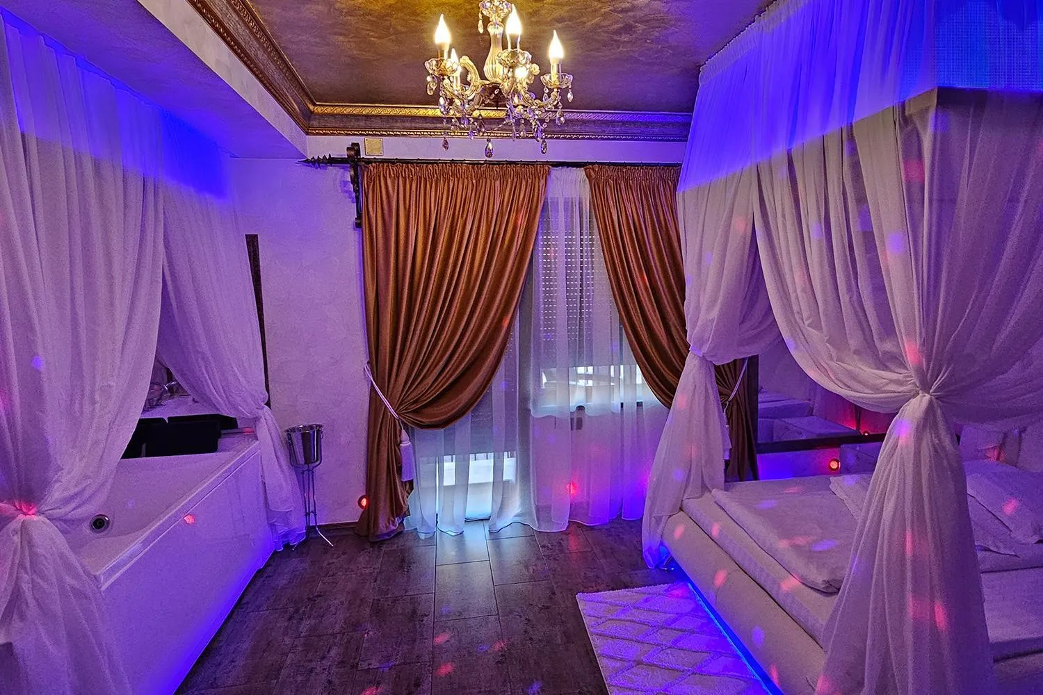 Bed in Hotel Boutique Mikaela (Adult Only)