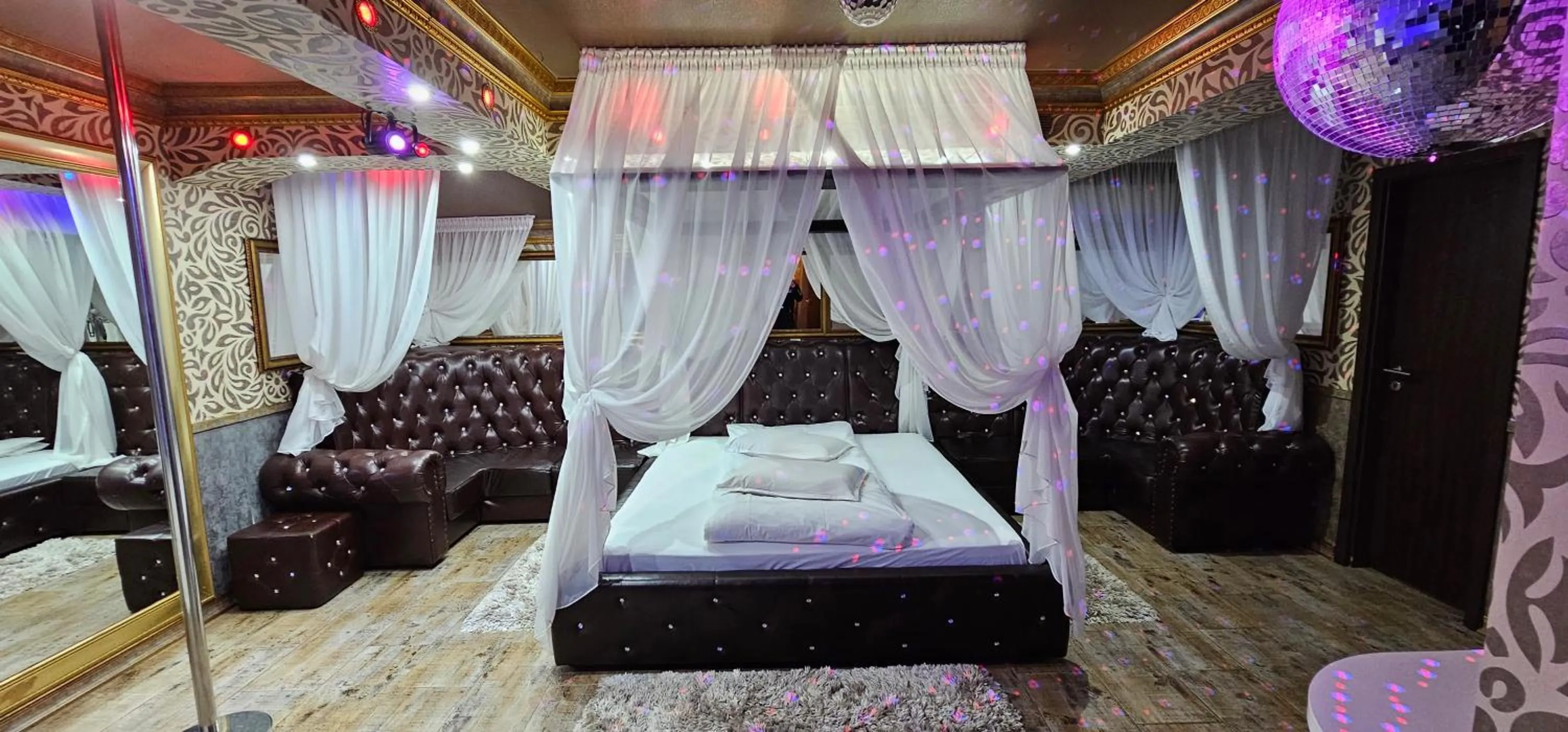 Bed in Hotel Boutique Mikaela (Adult Only)