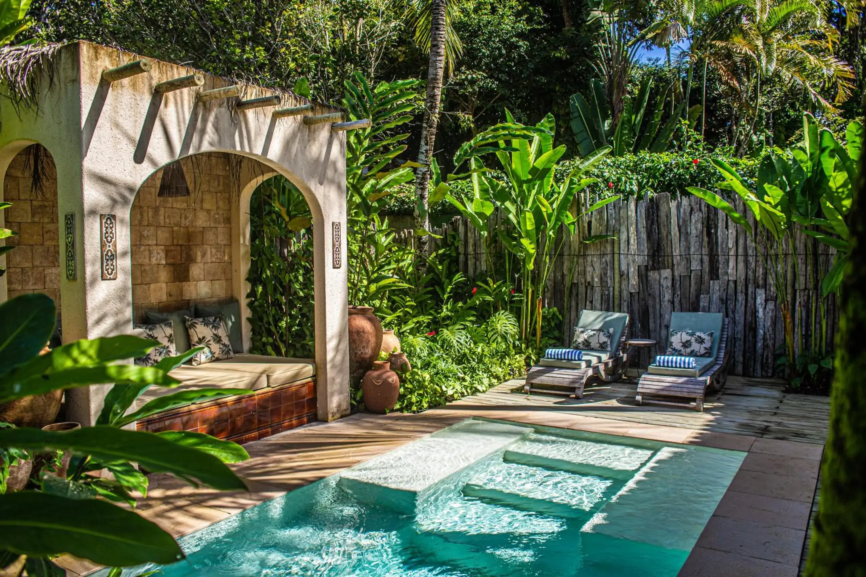 Swimming pool in Hotel Boutique Perainda Swimming pool in Hotel Boutique Perainda