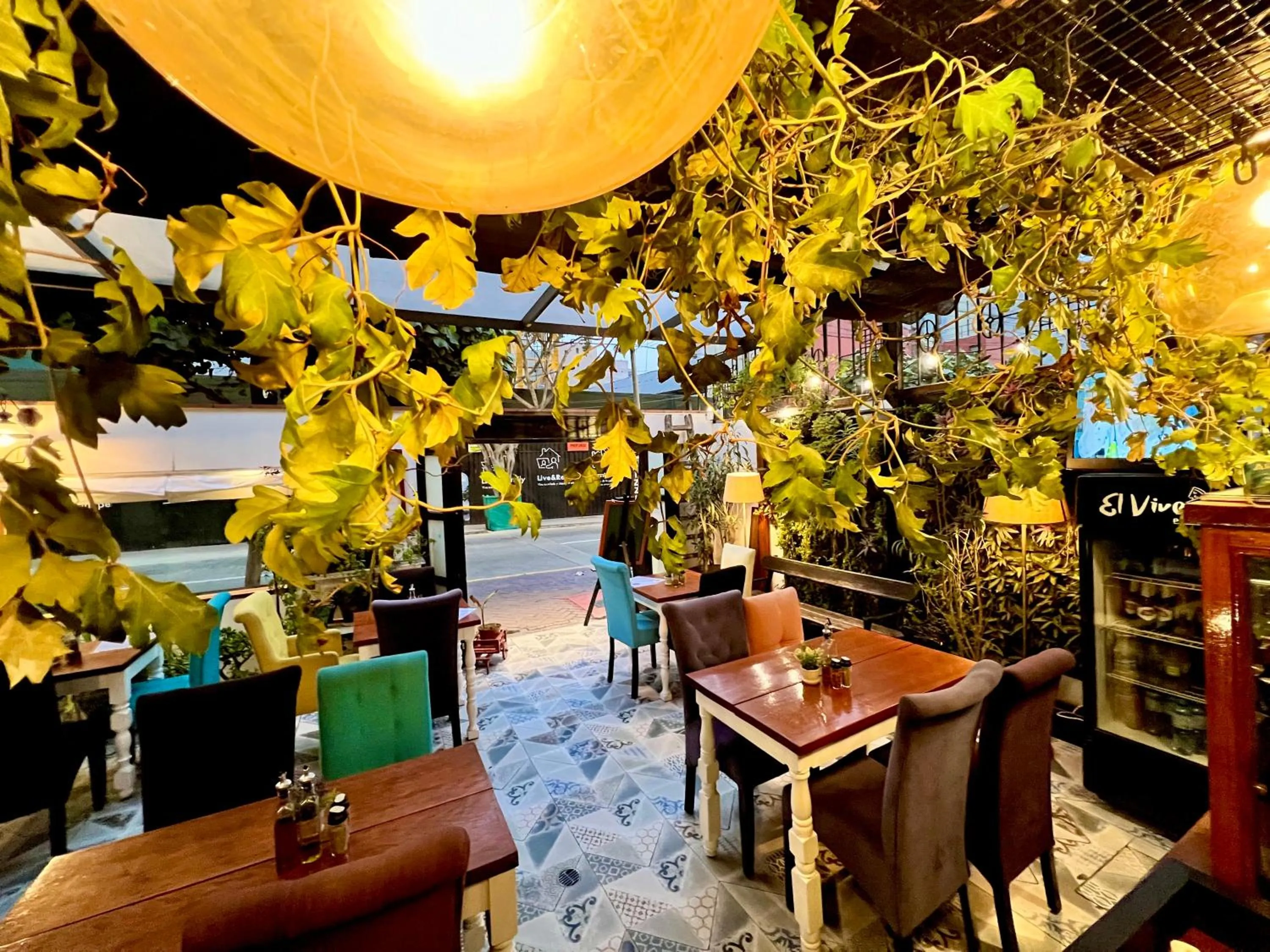 Restaurant/places to eat in La Casa del Viajero