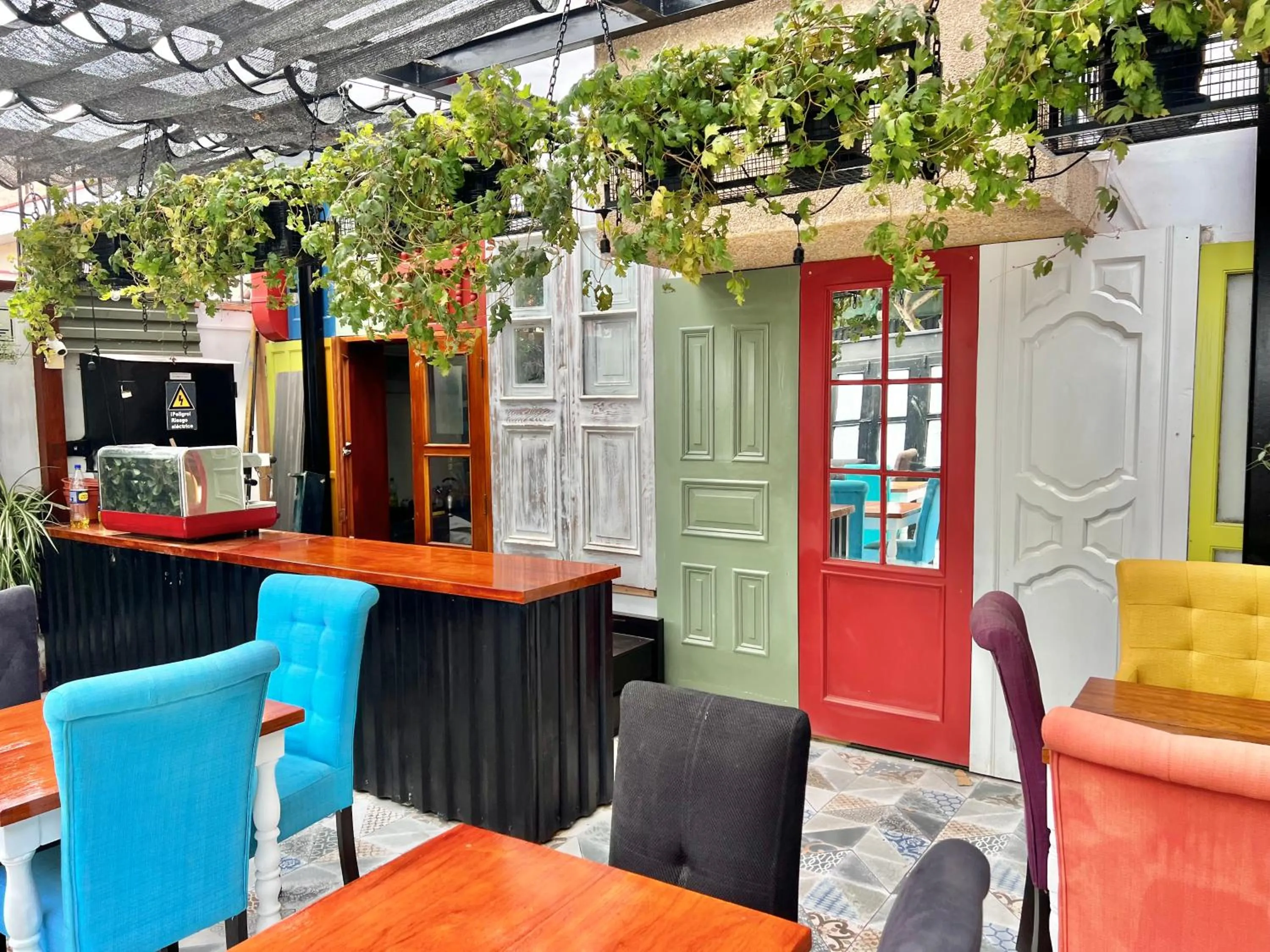 Restaurant/places to eat in La Casa del Viajero