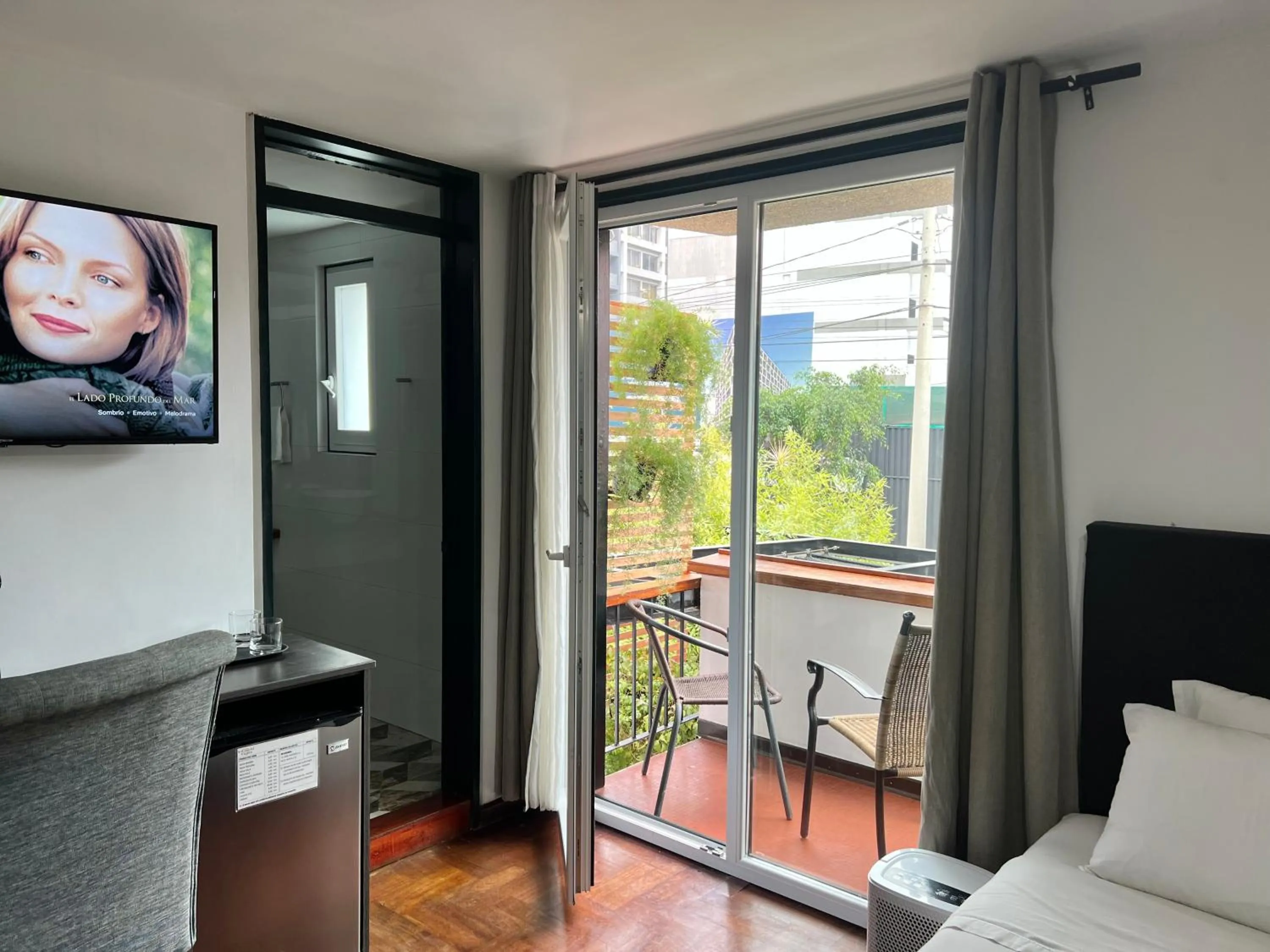 TV and multimedia in La Casa del Viajero