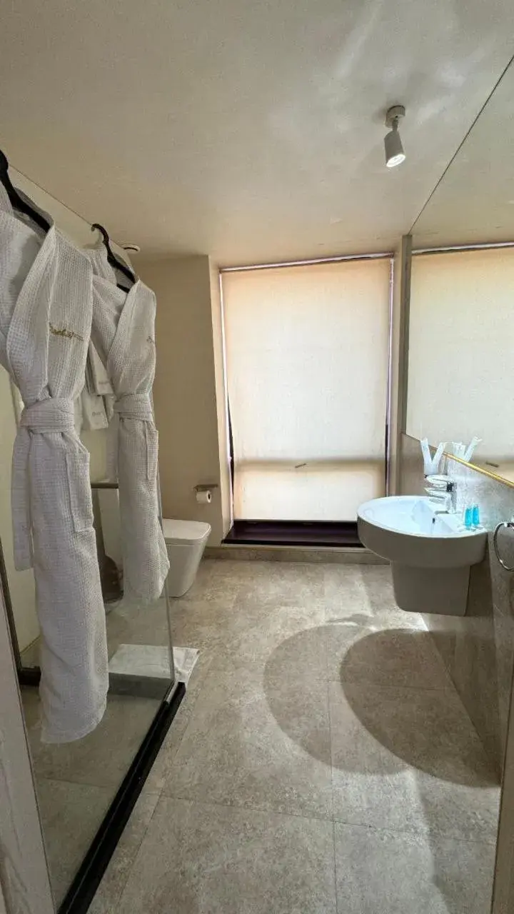 Superior Double Room in Barhat Hotel & SPA Superior Double Room in Barhat Hotel & SPA