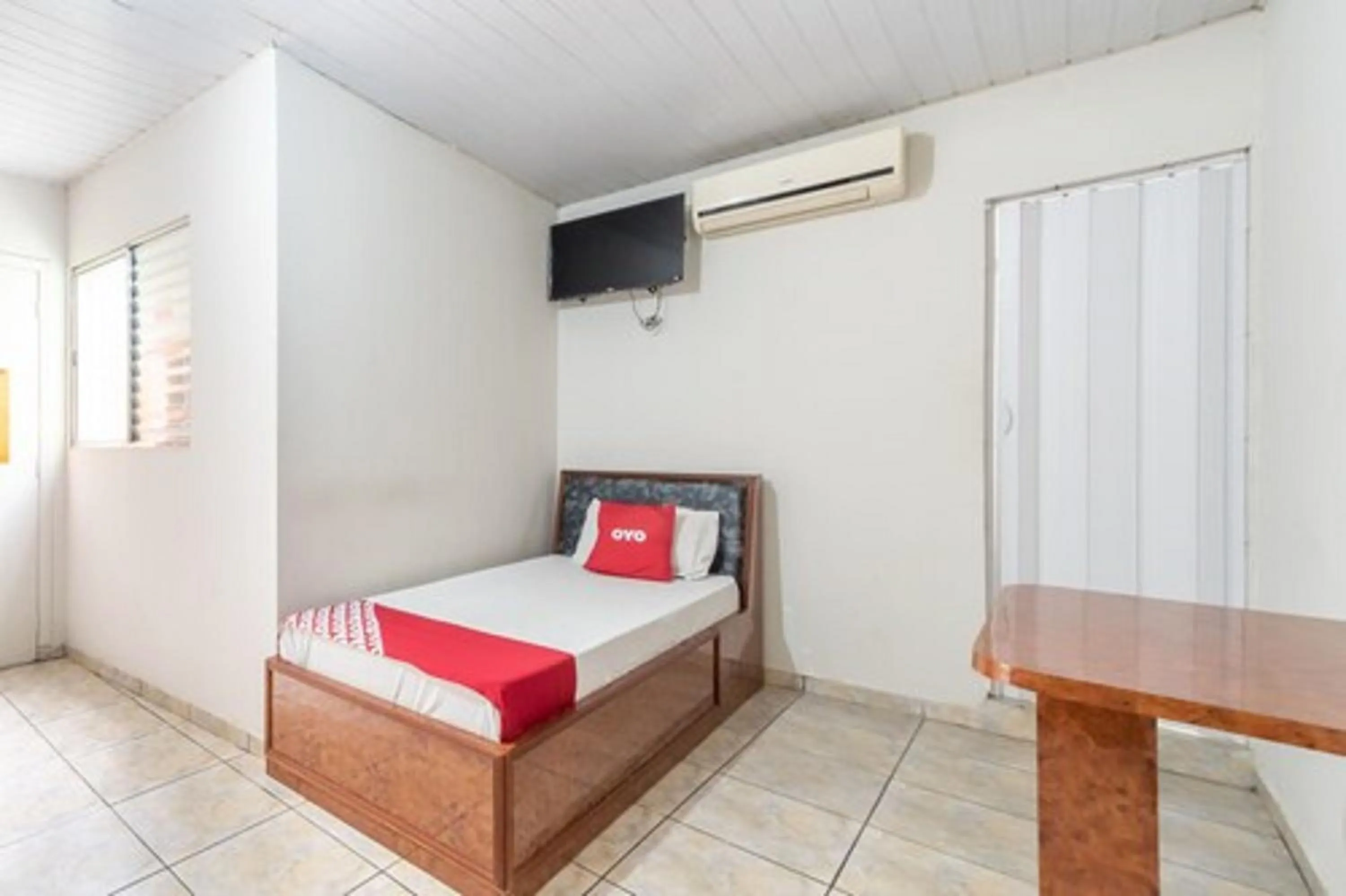 Bedroom, Bed in OYO Hotel Dom Pedro, São Paulo