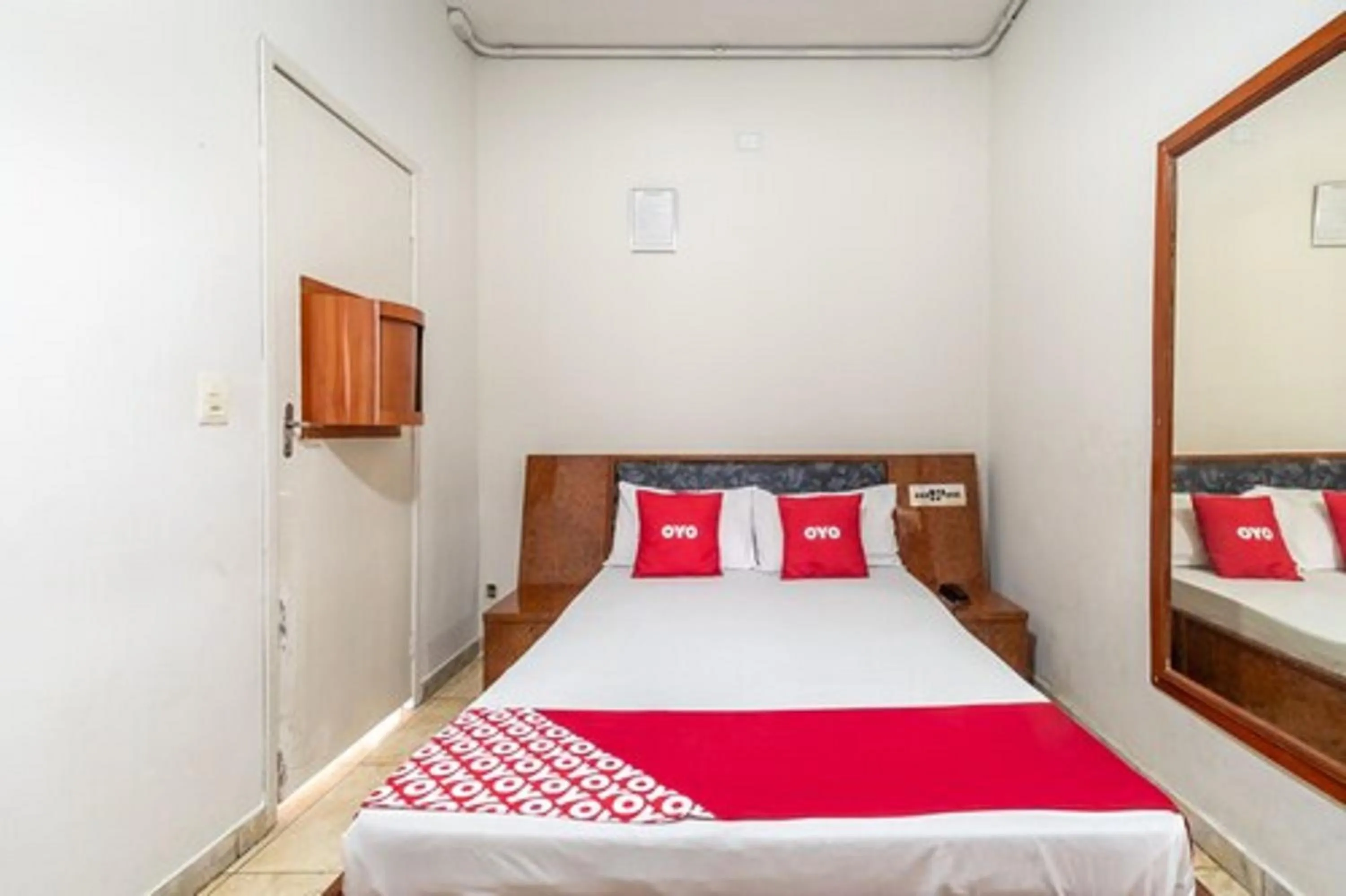 Bedroom, Bed in OYO Hotel Dom Pedro, São Paulo