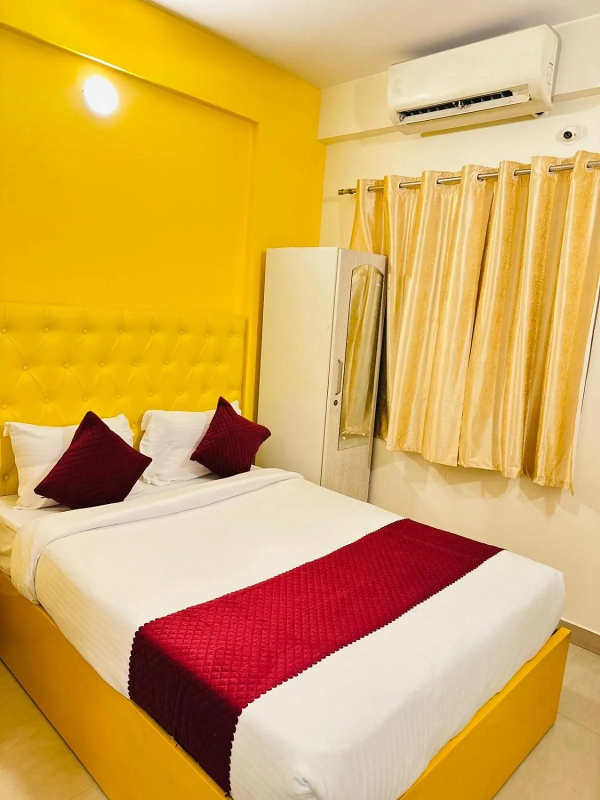 Hotel SM Comforts BTM Layout
