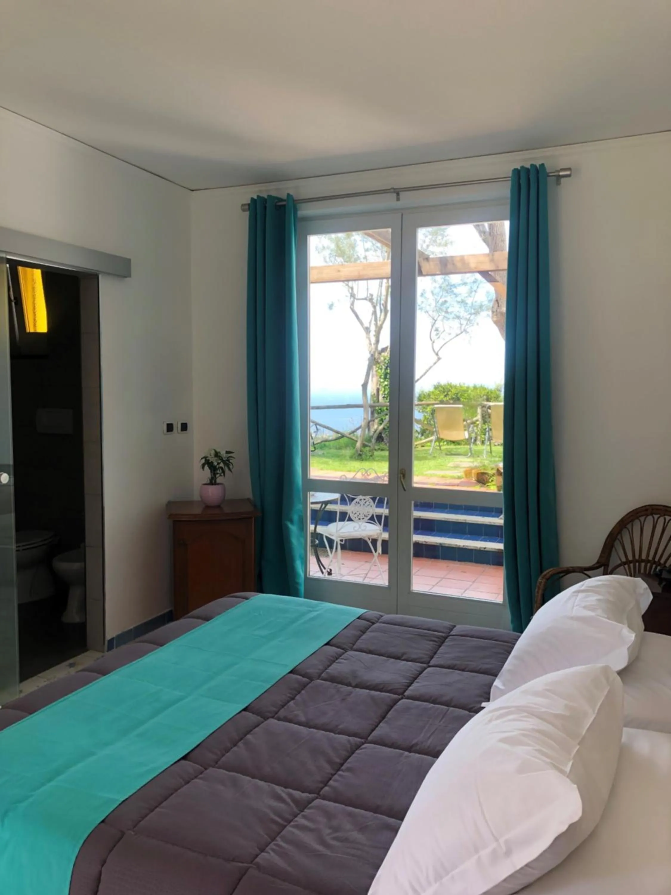 Bedroom, Bed in Villa Giovanna