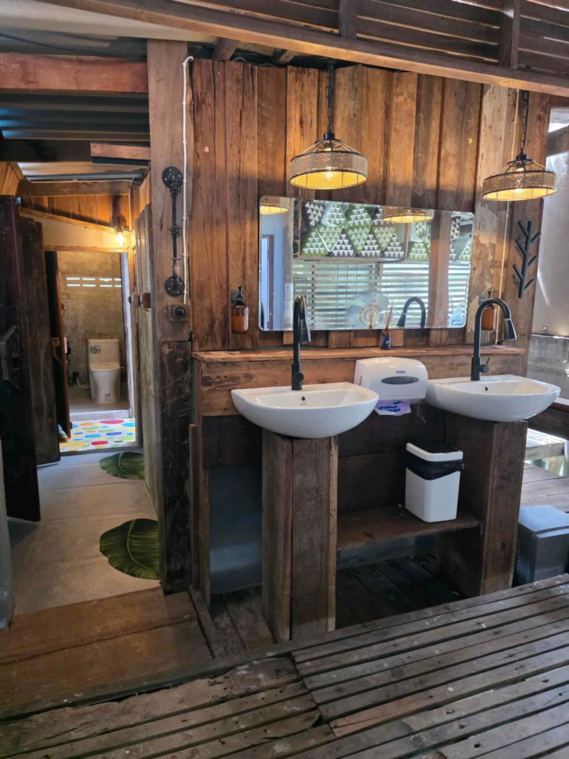 Toilet in THE REAL ESCAPE - Koh Yao Noi