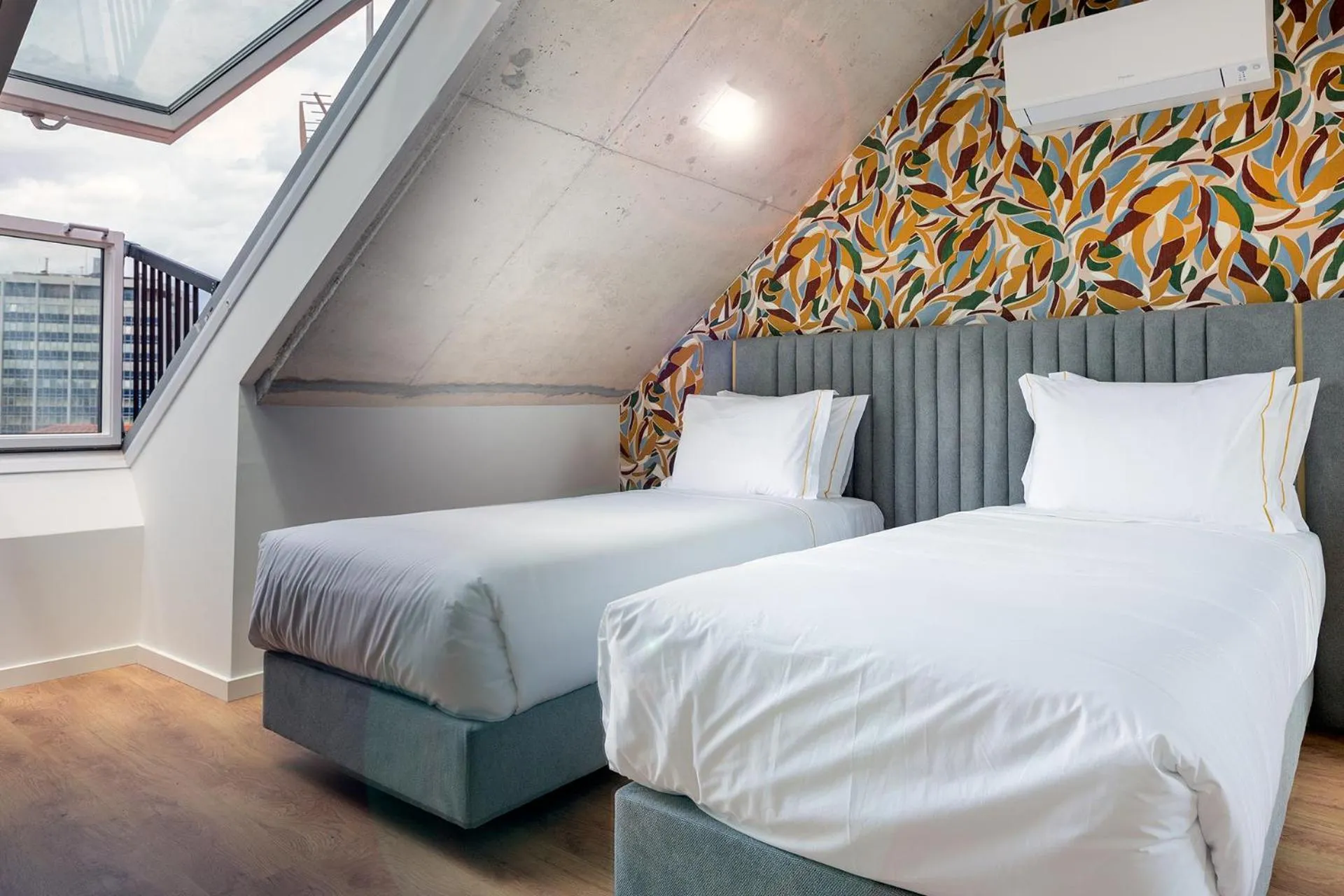 Bed in Bemyguest - Loft Guest House Jardim das Mães Charming