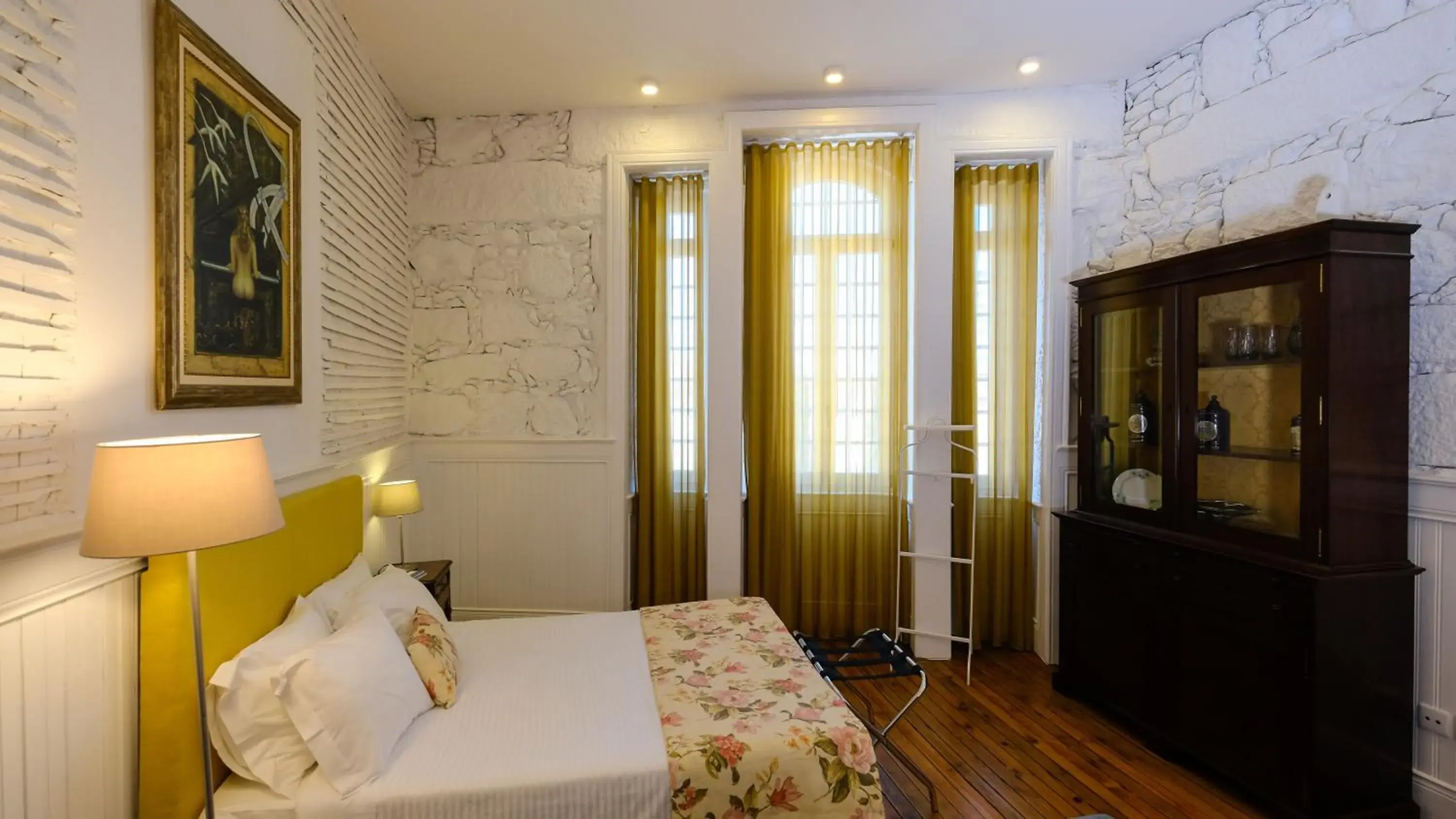 Kitchen or kitchenette, Bed in Bemyguest - Loft Guest House Jardim das Mães Charming Kitchen or kitchenette, Bed in Bemyguest - Loft Guest House Jardim das Mães Charming