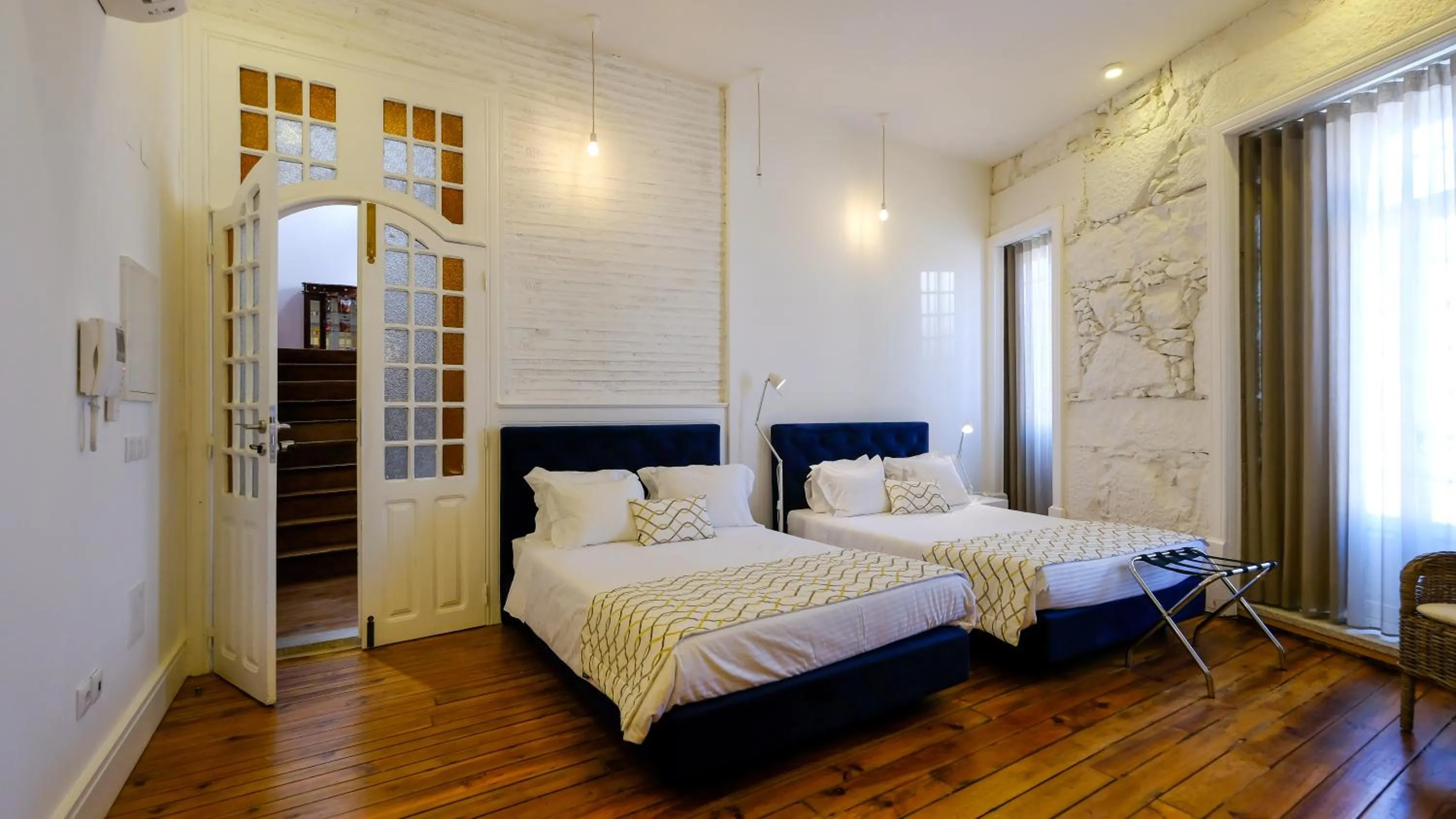 Bedroom, Bed in Bemyguest - Loft Guest House Jardim das Mães Charming