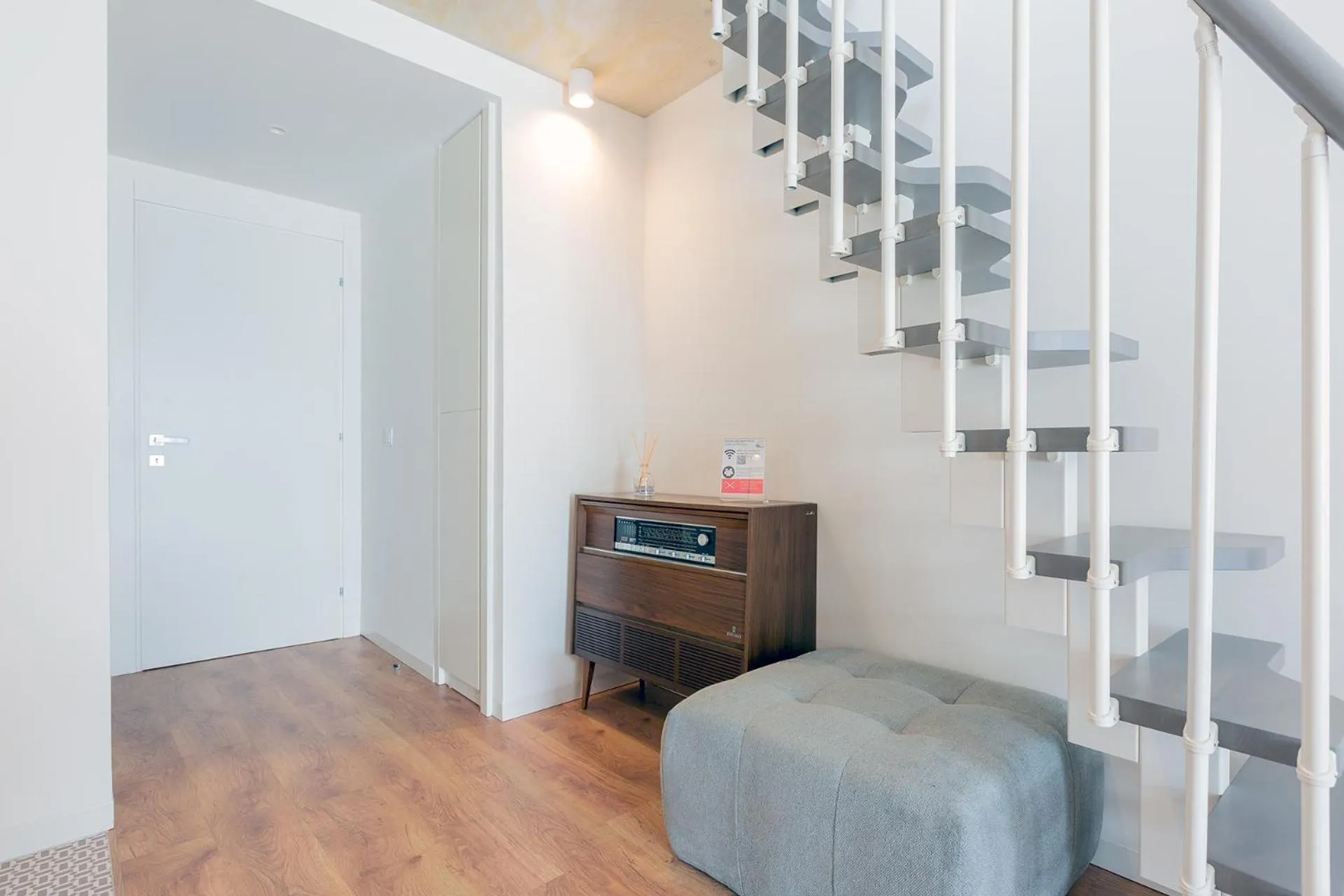 TV and multimedia in Bemyguest - Loft Guest House Jardim das Mães Charming