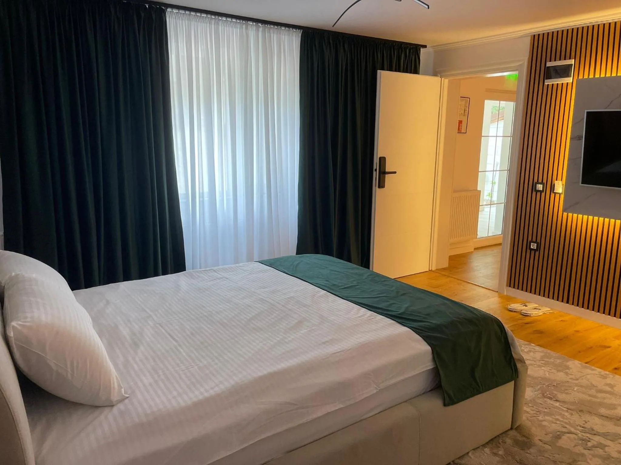 Bed in Dendy