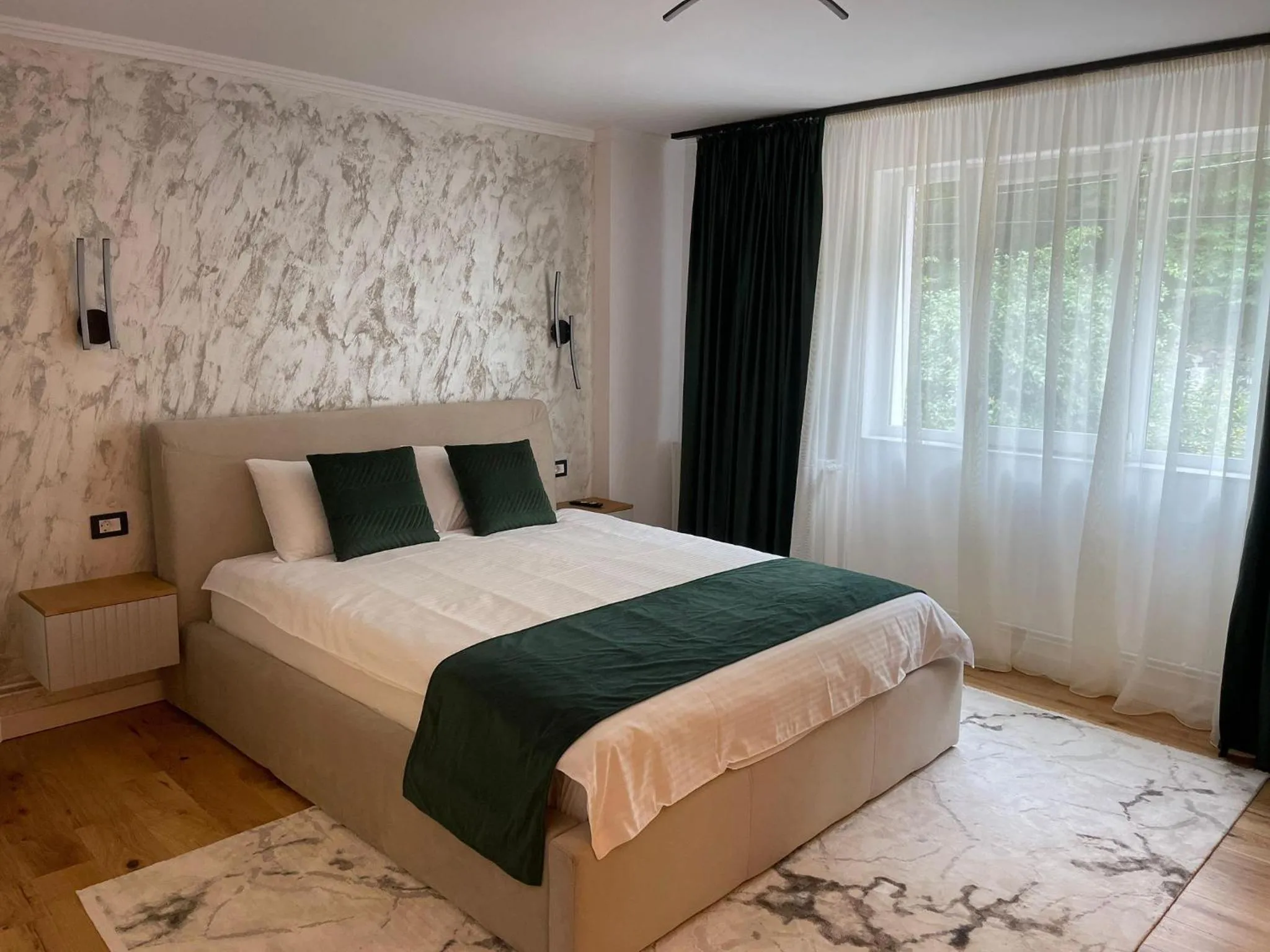 Bed in Dendy