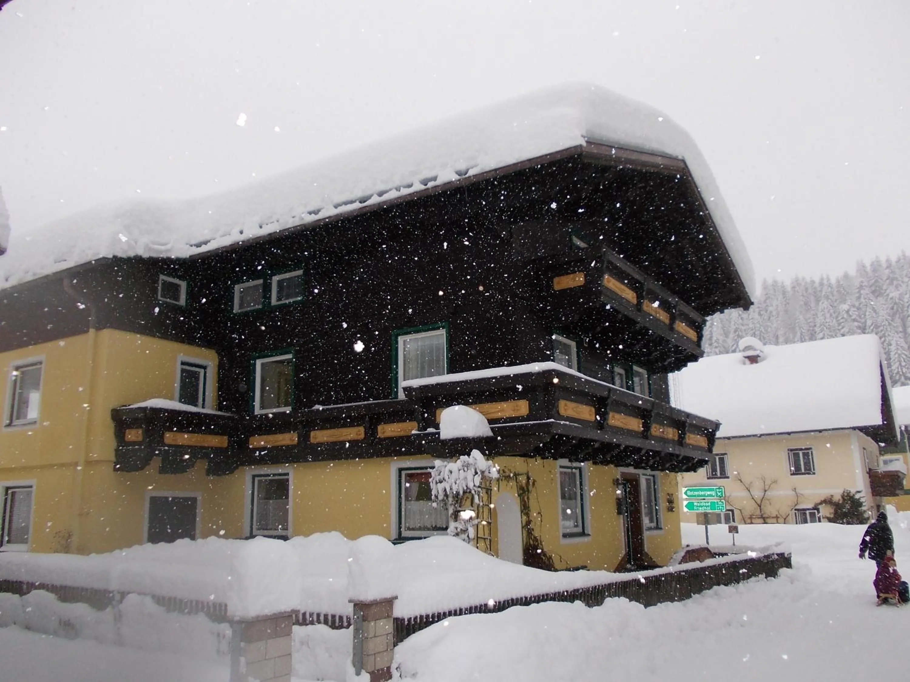 Facade/entrance in Pension Haus Rohrmoser
