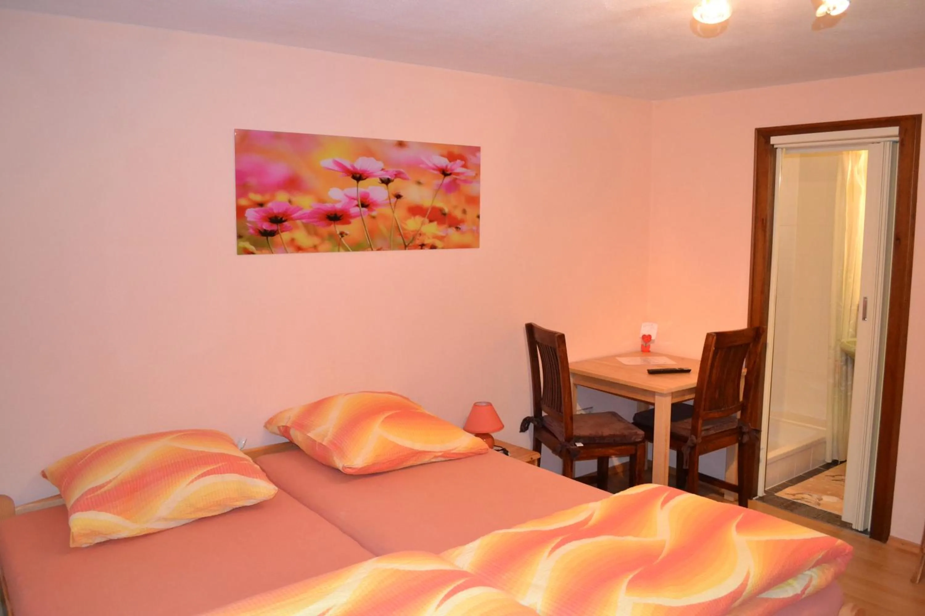 Property building, Bed in Pension Haus Rohrmoser
