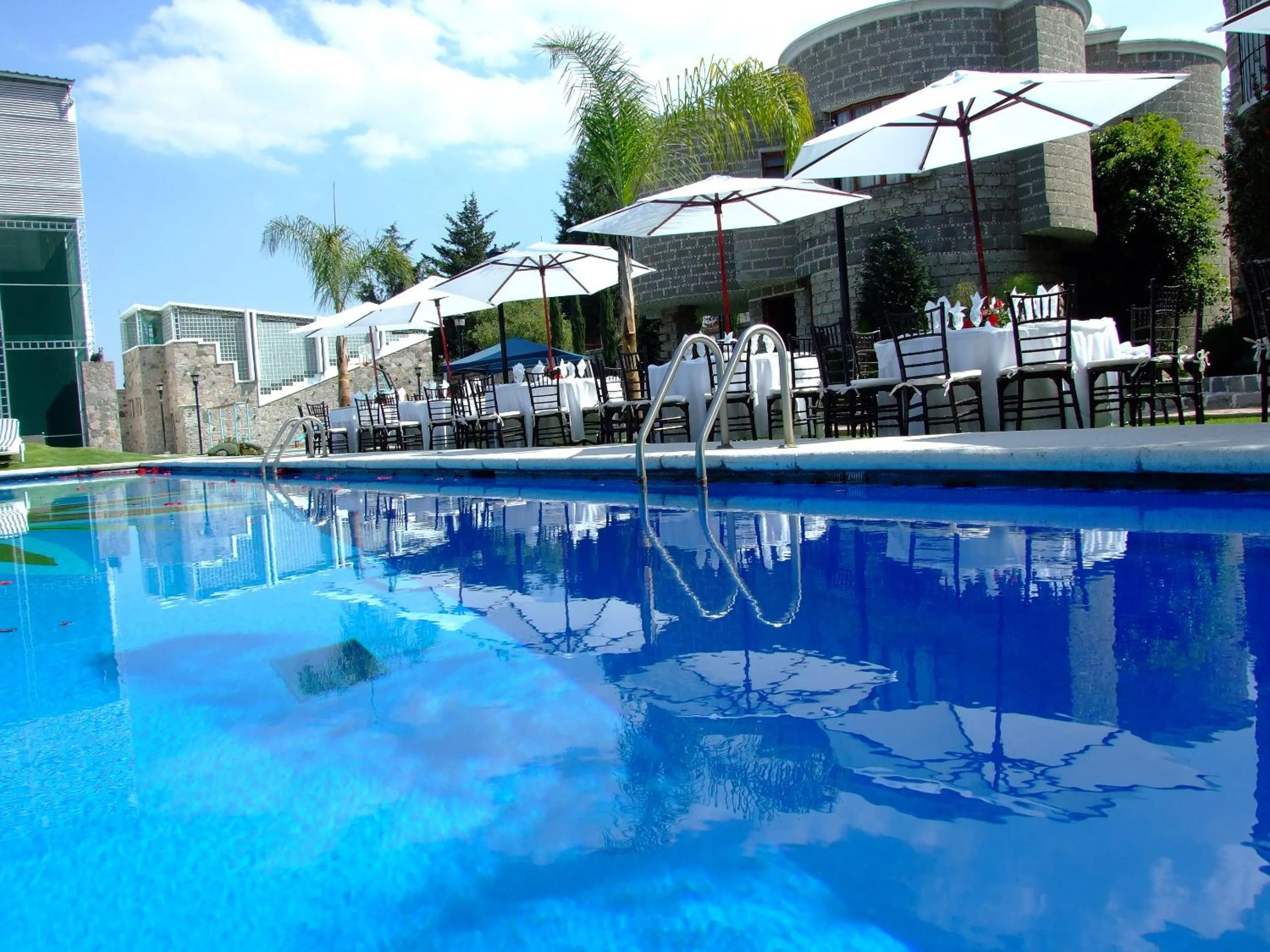 Swimming pool in Mansion Tepotzotlan