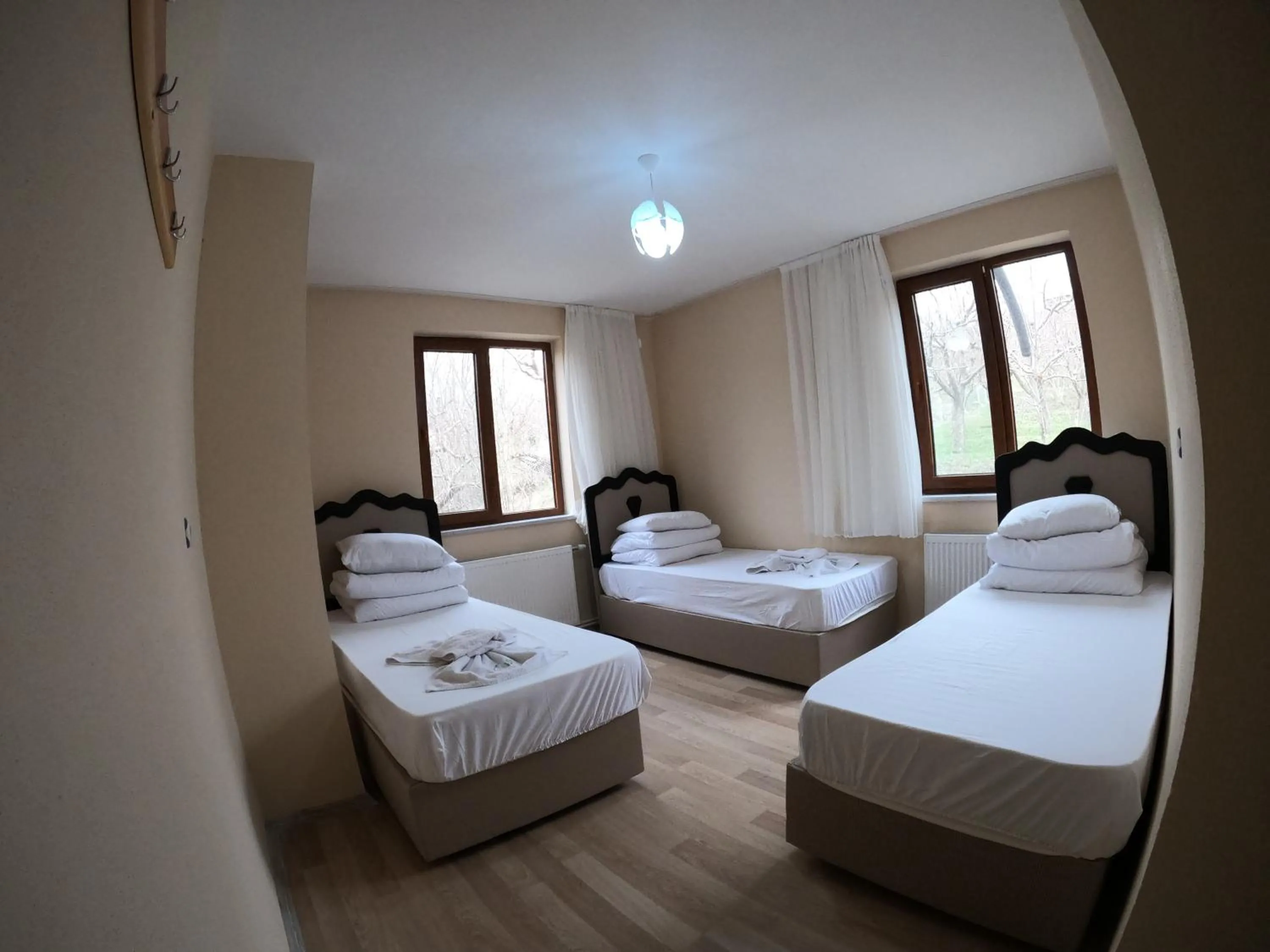 Bedroom, Bed in Taurus Guest House