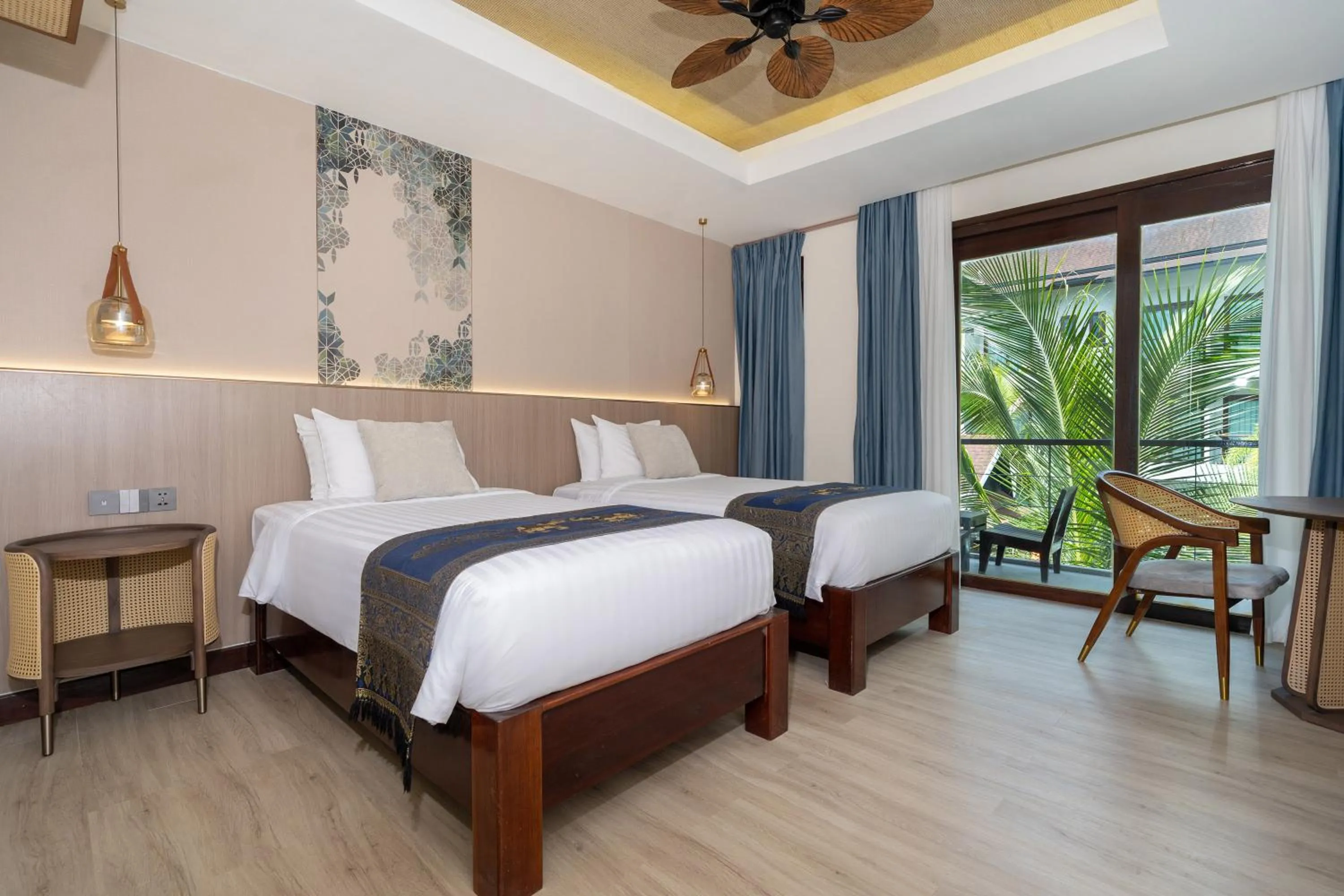 Bed in Howard Johnson by Wyndham Phuket Naiyang