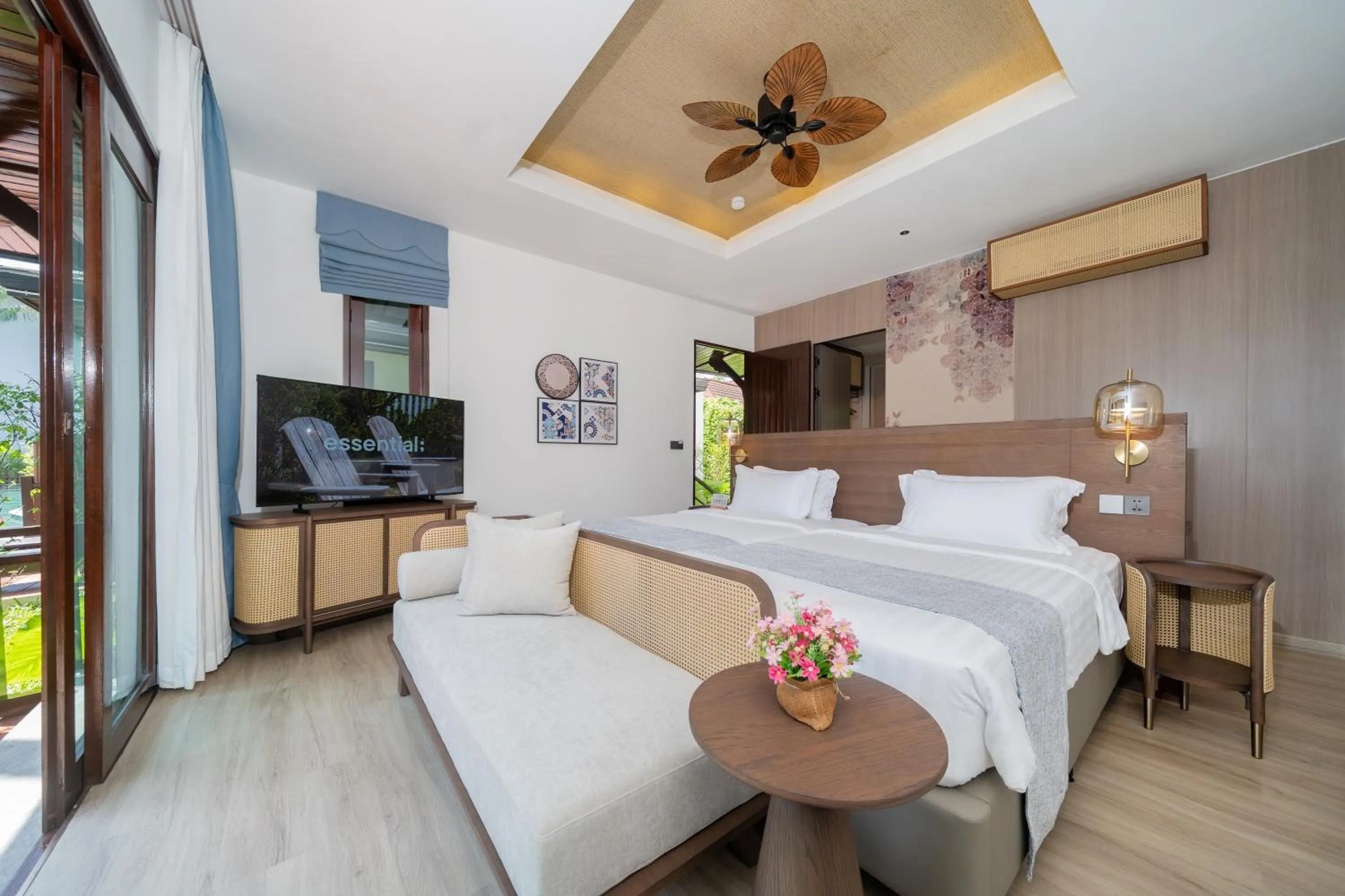 Bed in Howard Johnson by Wyndham Phuket Naiyang