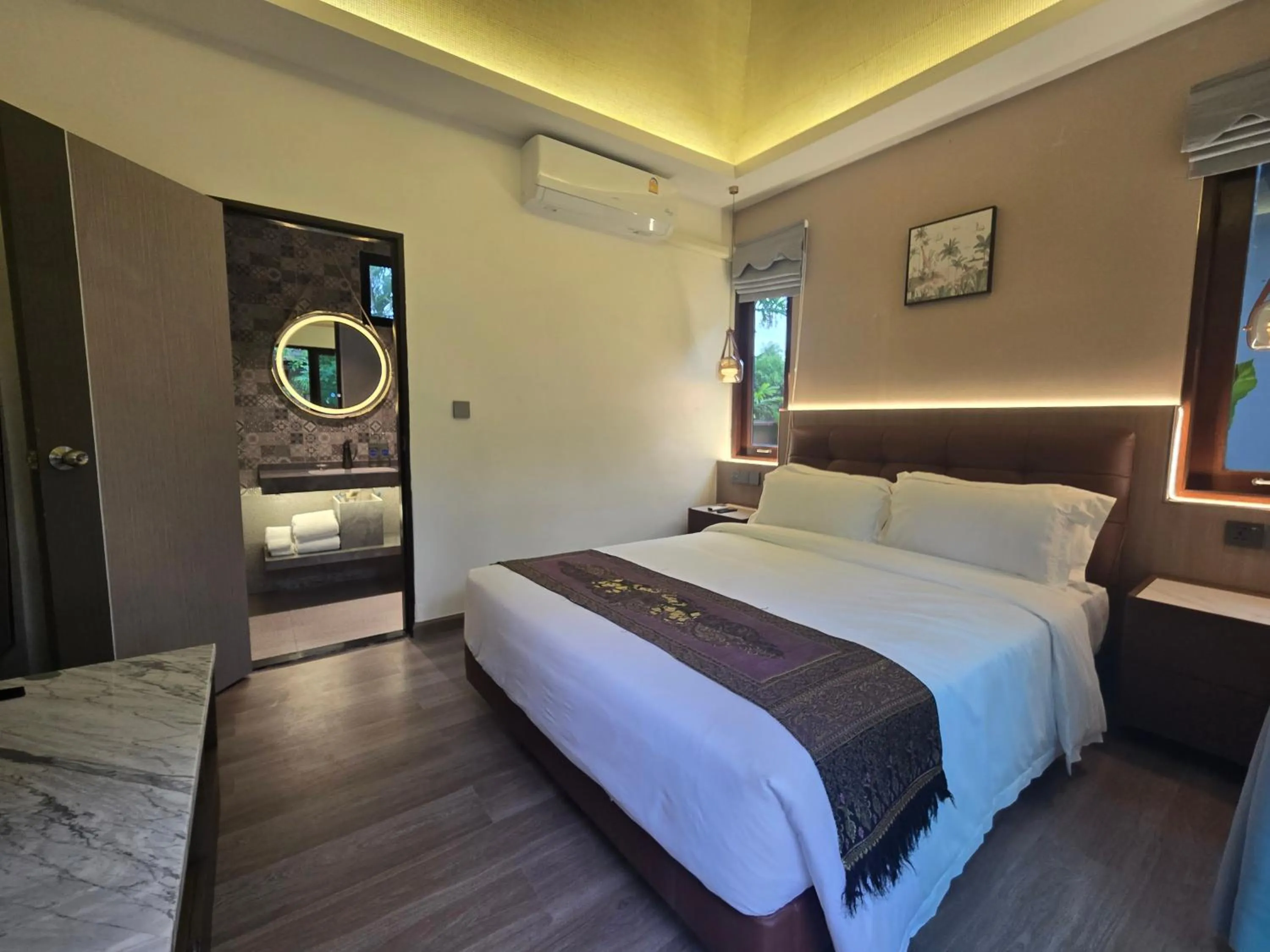 Bed in Howard Johnson by Wyndham Phuket Naiyang