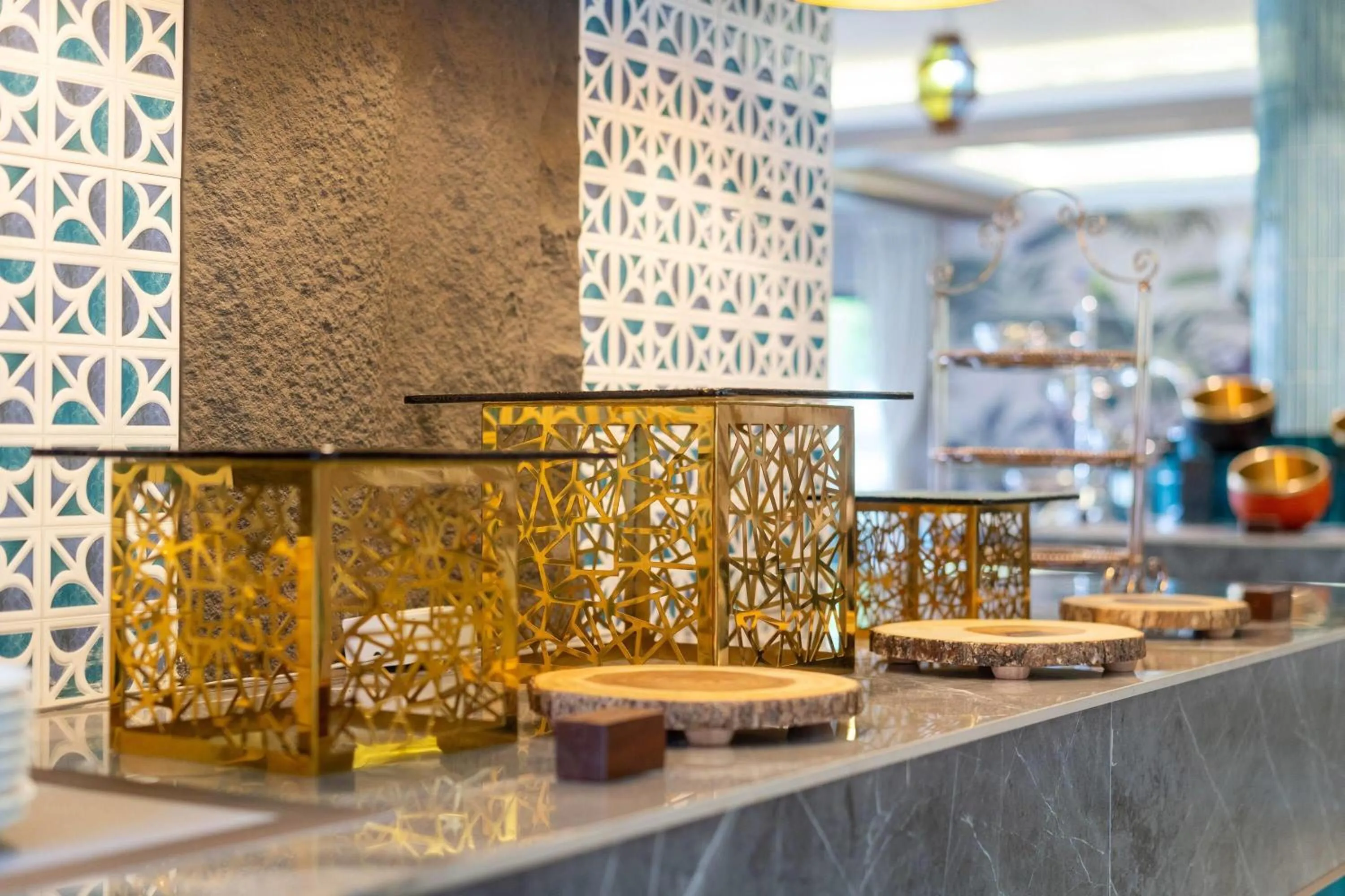 Restaurant/places to eat in Howard Johnson by Wyndham Phuket Naiyang