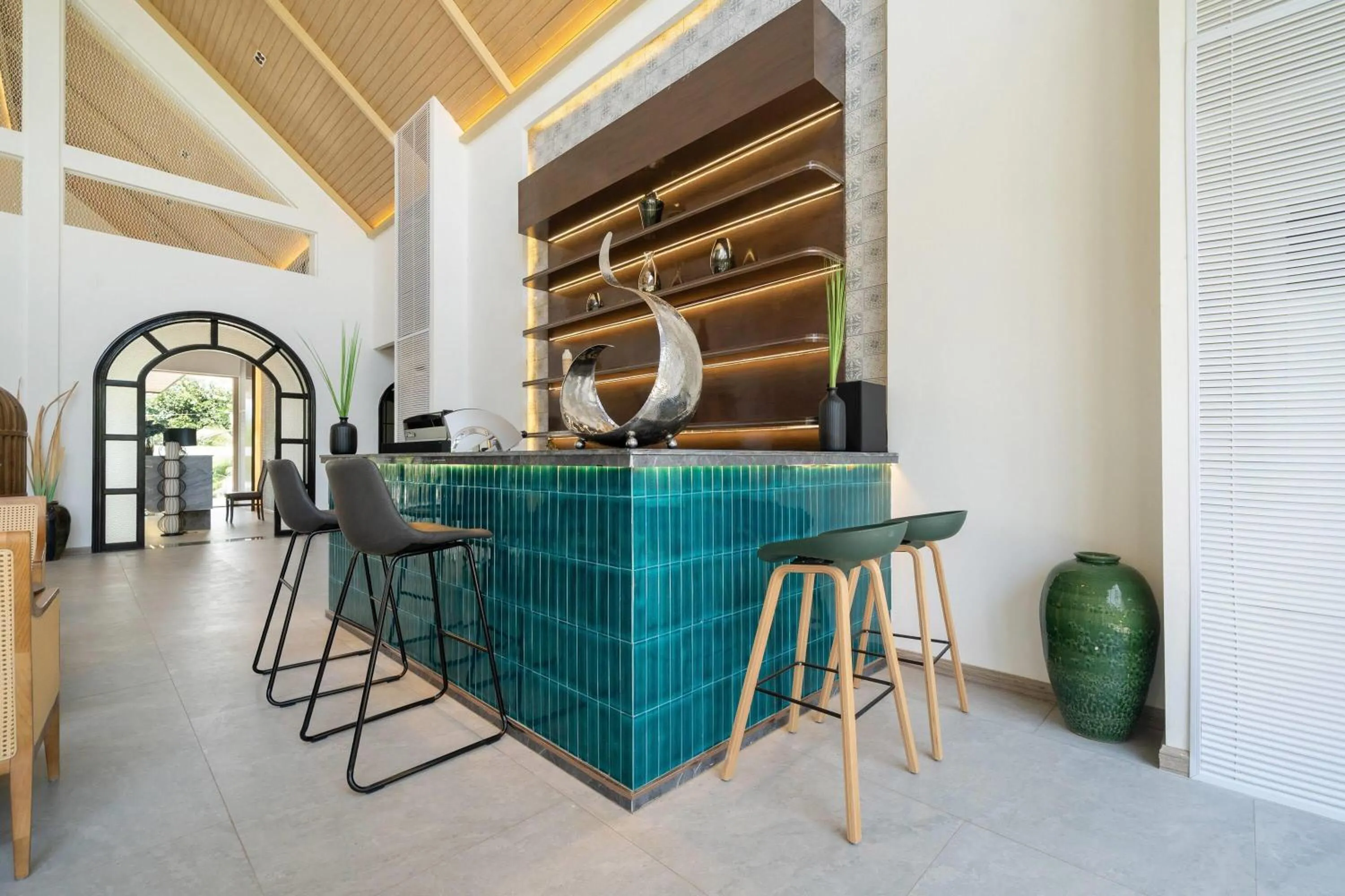 Lobby or reception in Howard Johnson by Wyndham Phuket Naiyang