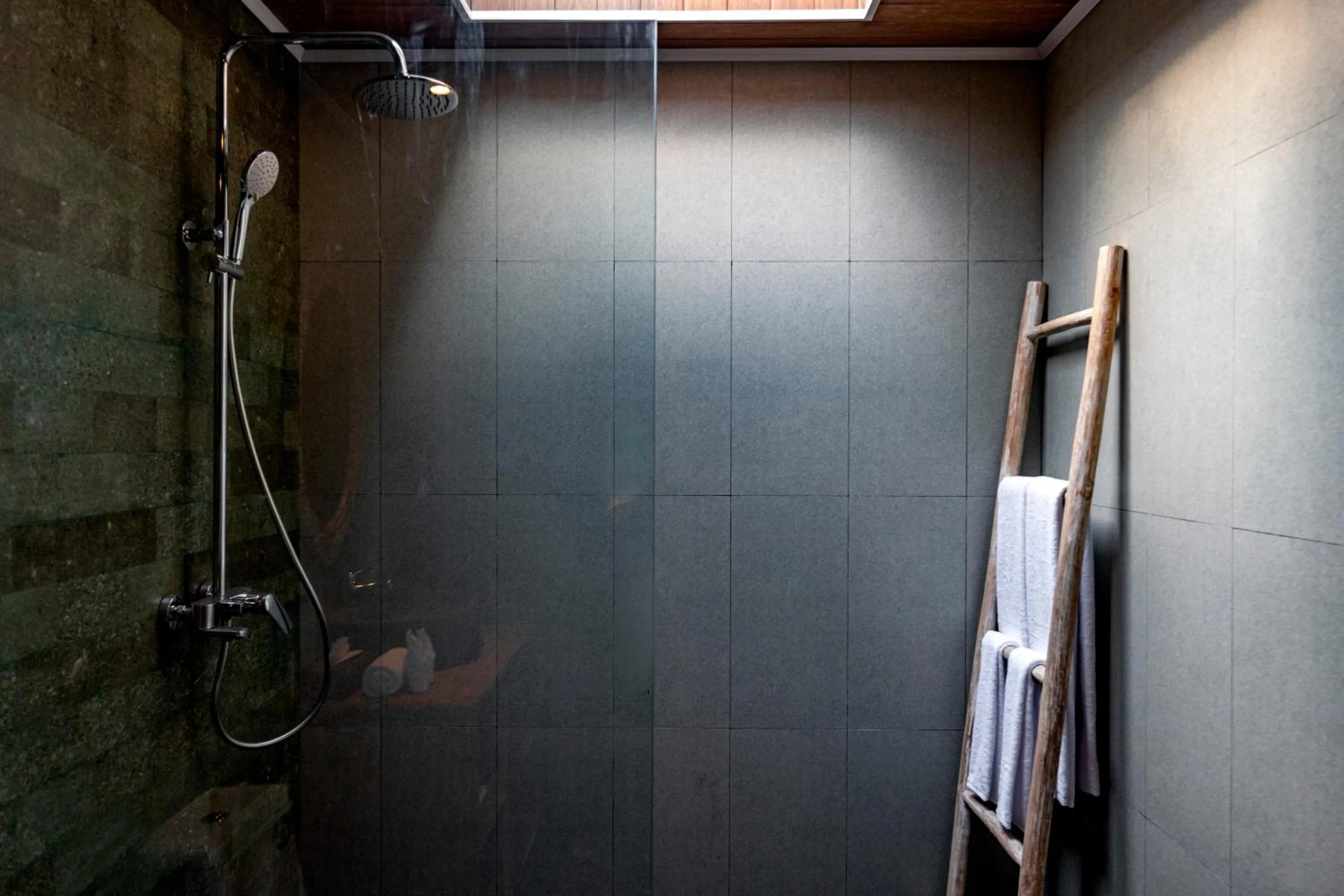 Bathroom in Shankara Villa Ubud by Dhananjaya Hospitality