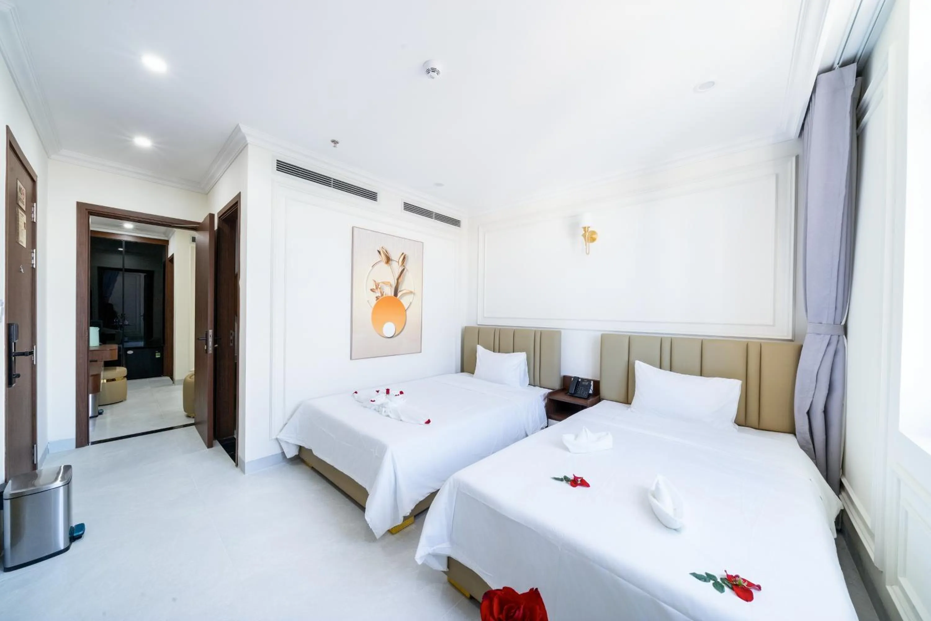 Bed in Tourane Boutique Hotel