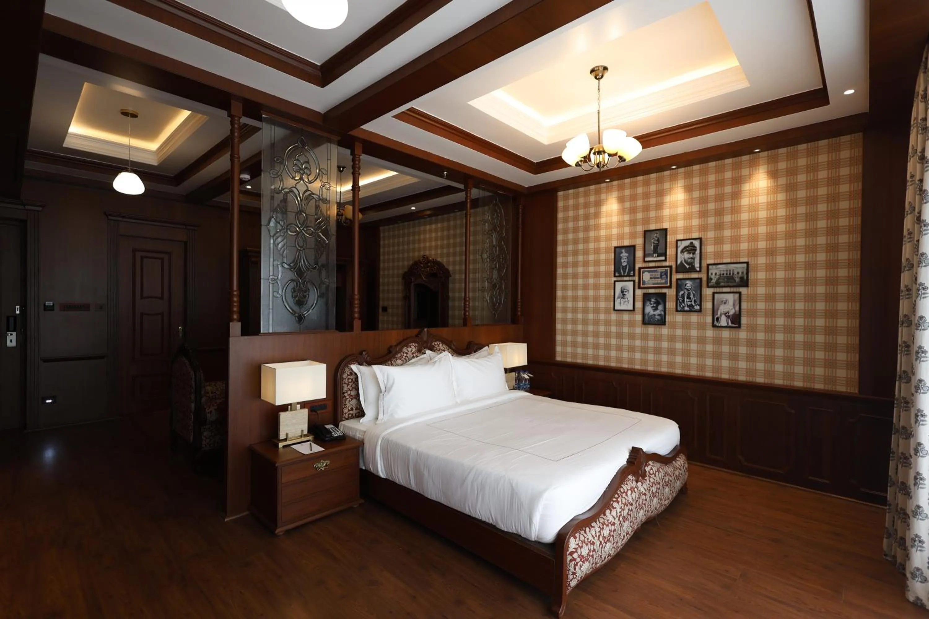 Bed in Royal Bishnu