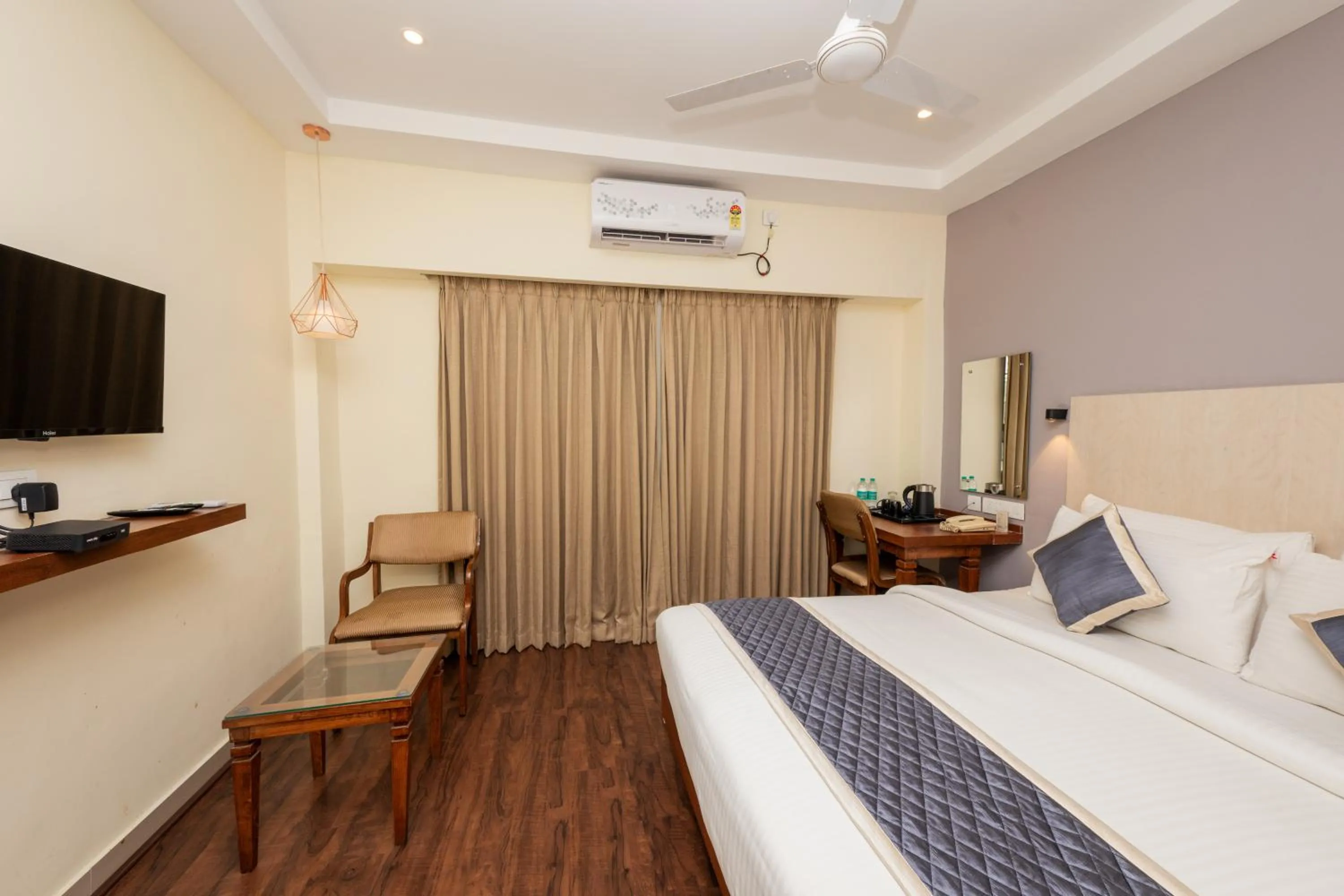 Bed in The Grand Rajmahal