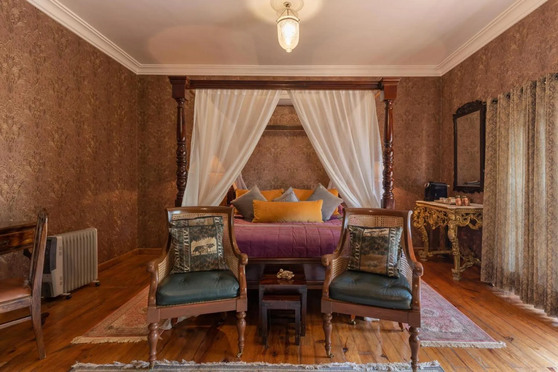 Seating area in Srinivas The Royal Residence, Jaipur