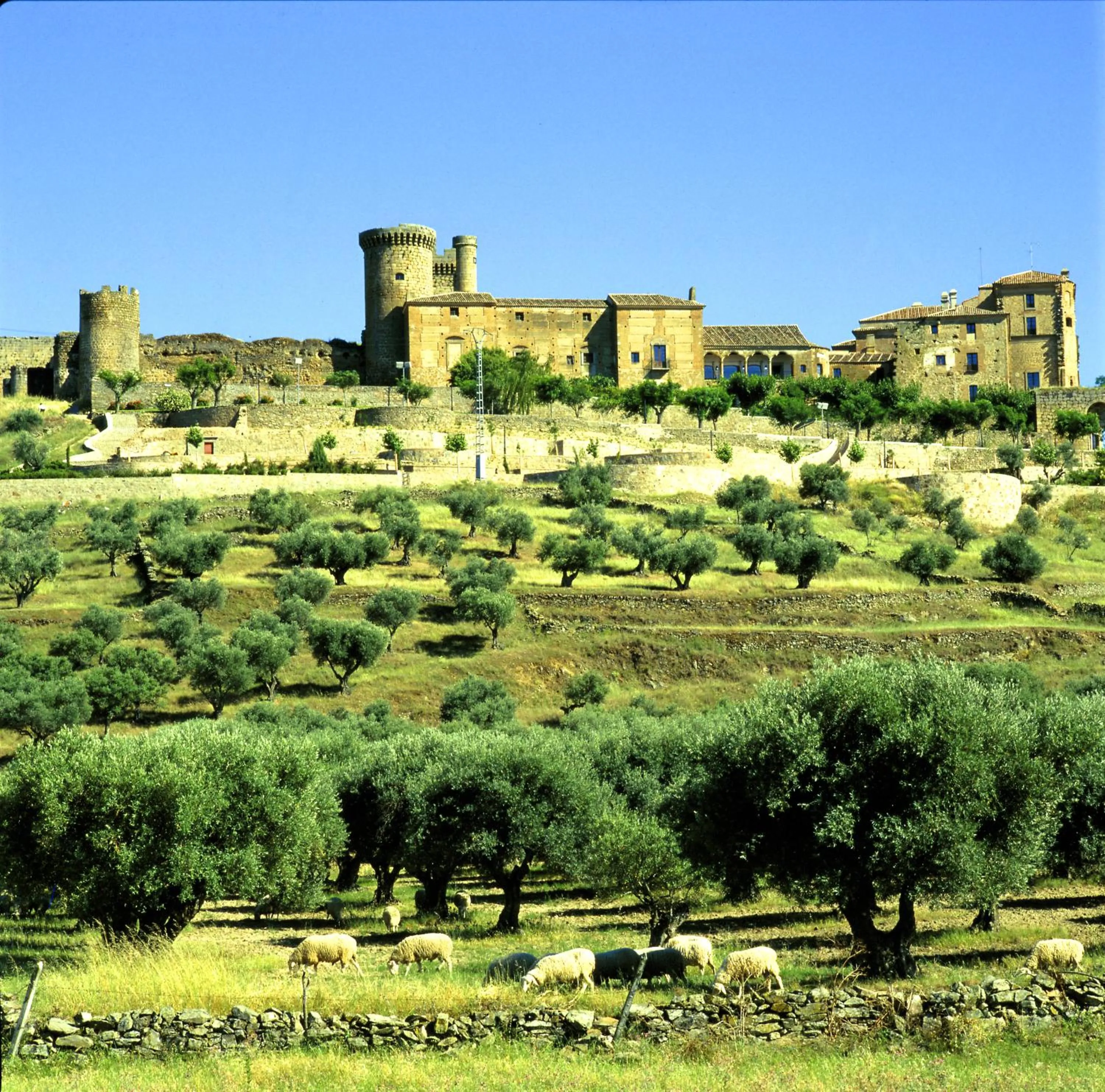Facade/entrance in Parador de Oropesa