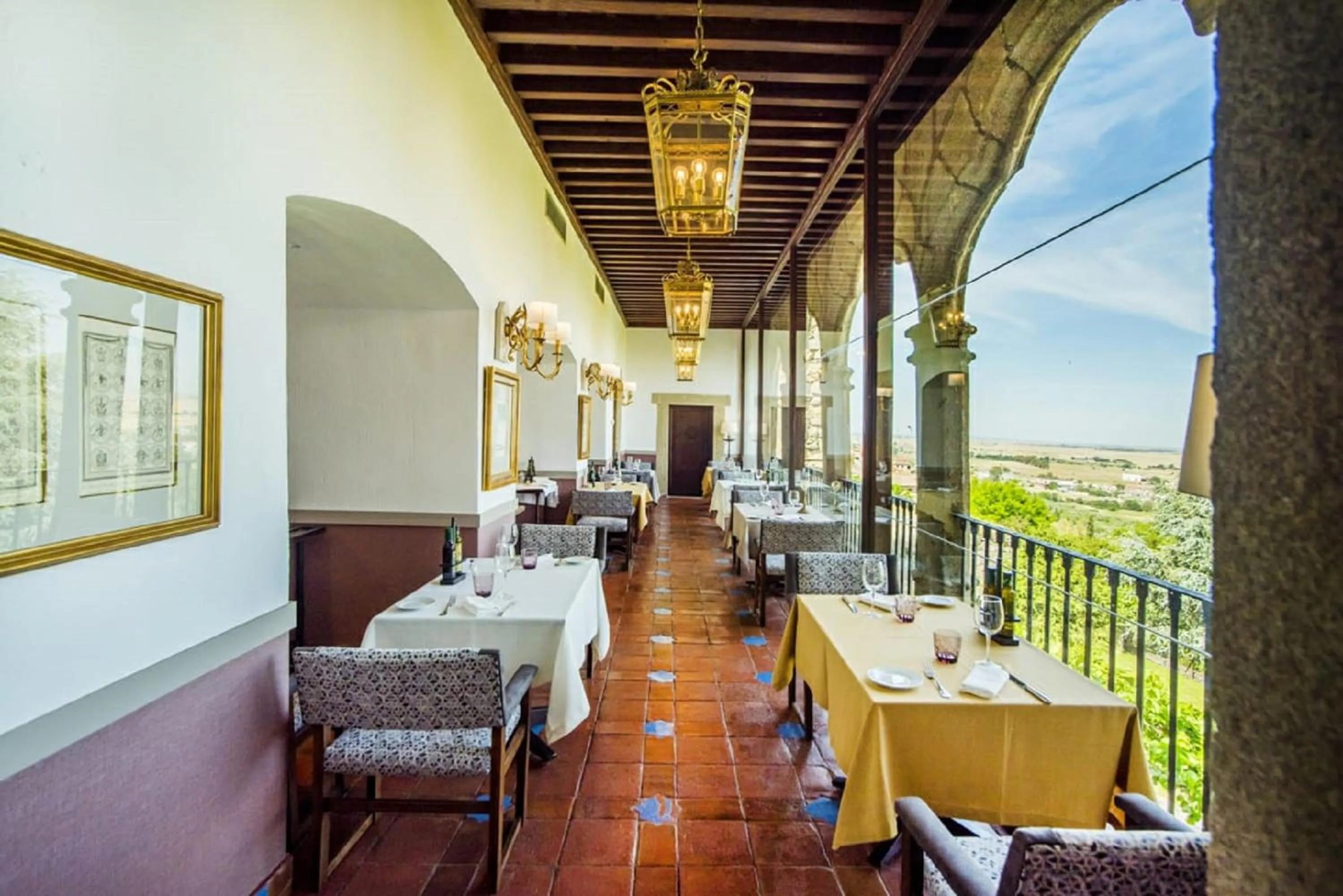 Restaurant/places to eat in Parador de Oropesa