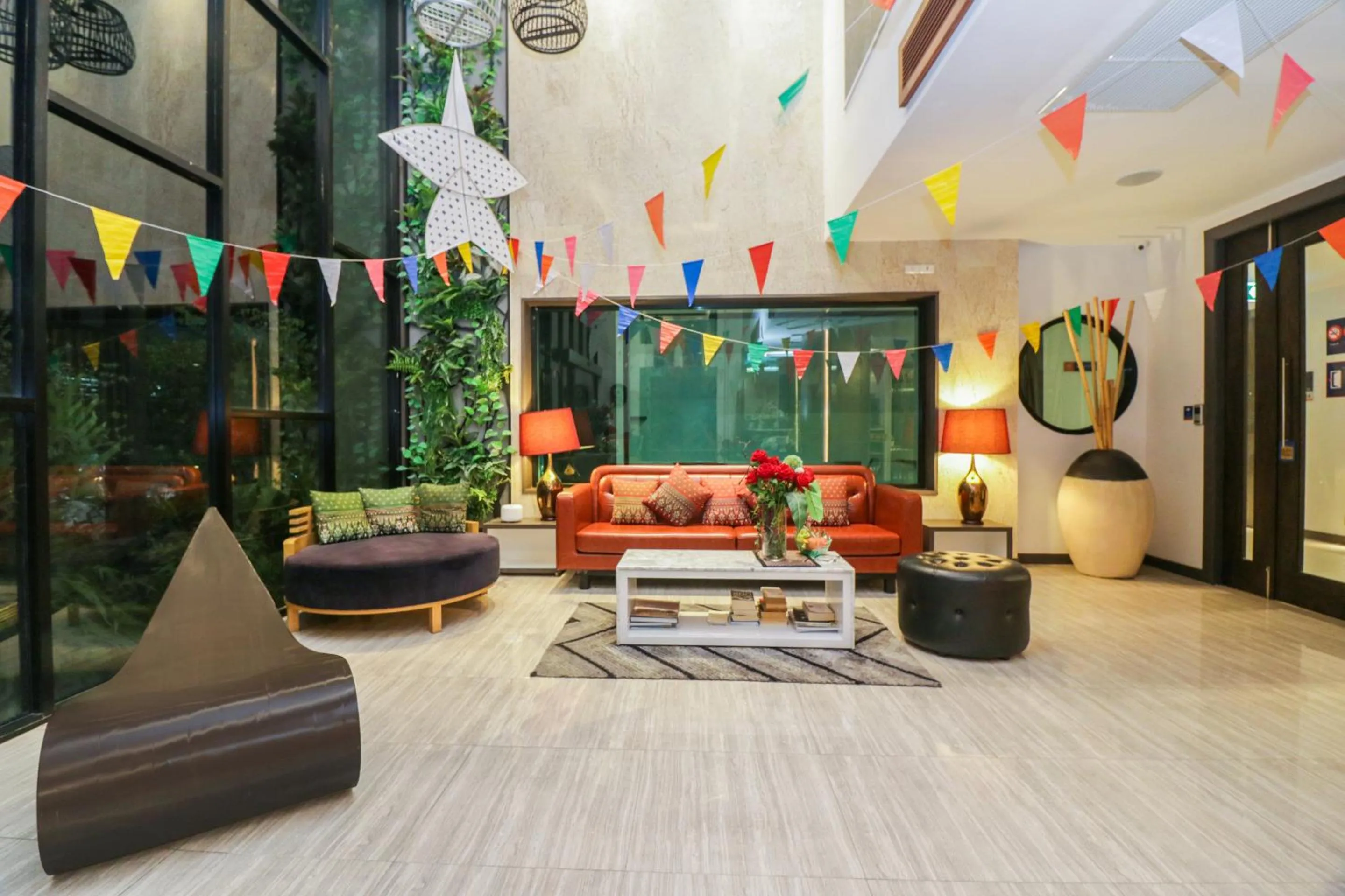 Lobby or reception in Aim House Bangkok No Parking