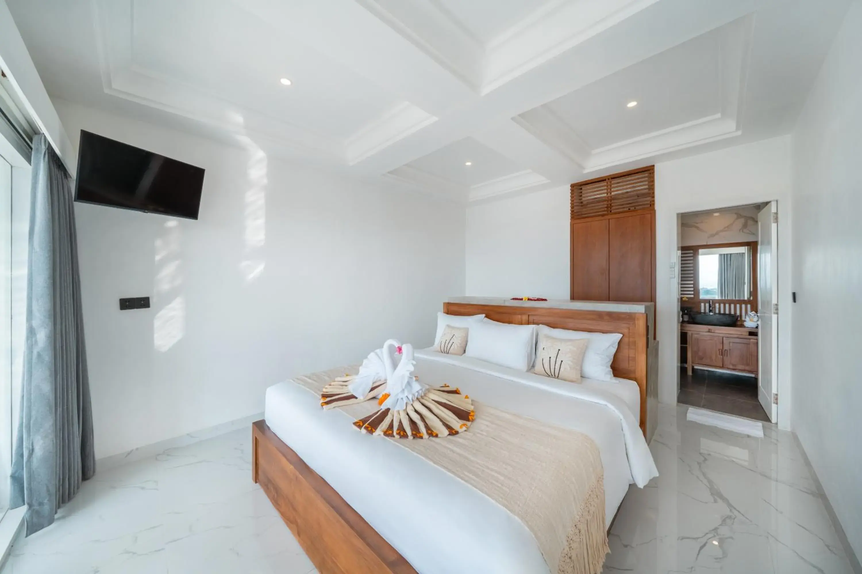 Deluxe Double Room in Nyuh Gading HILL Deluxe Double Room in Nyuh Gading HILL