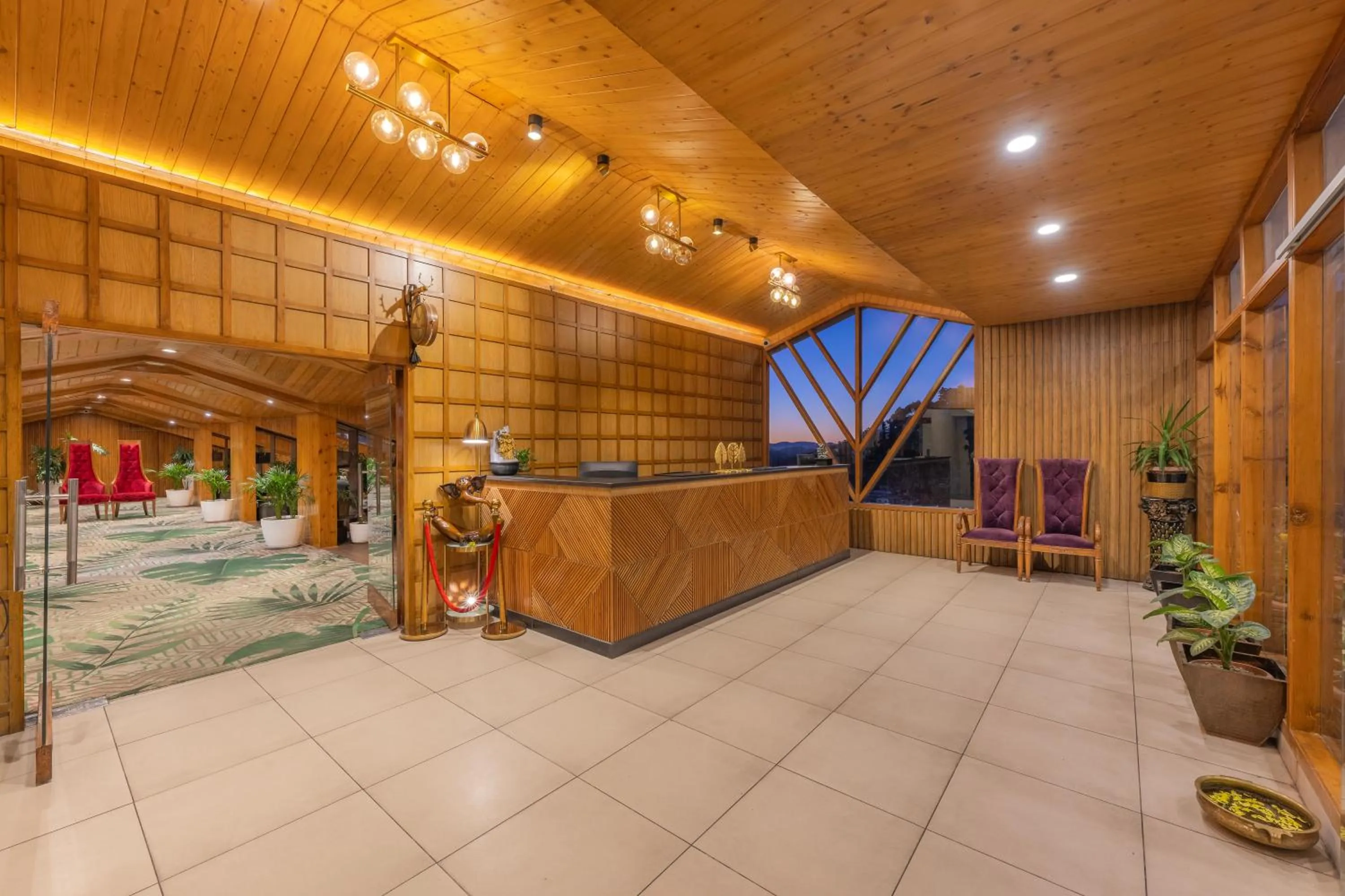 Lobby or reception in Snow Valley Resorts Shimla